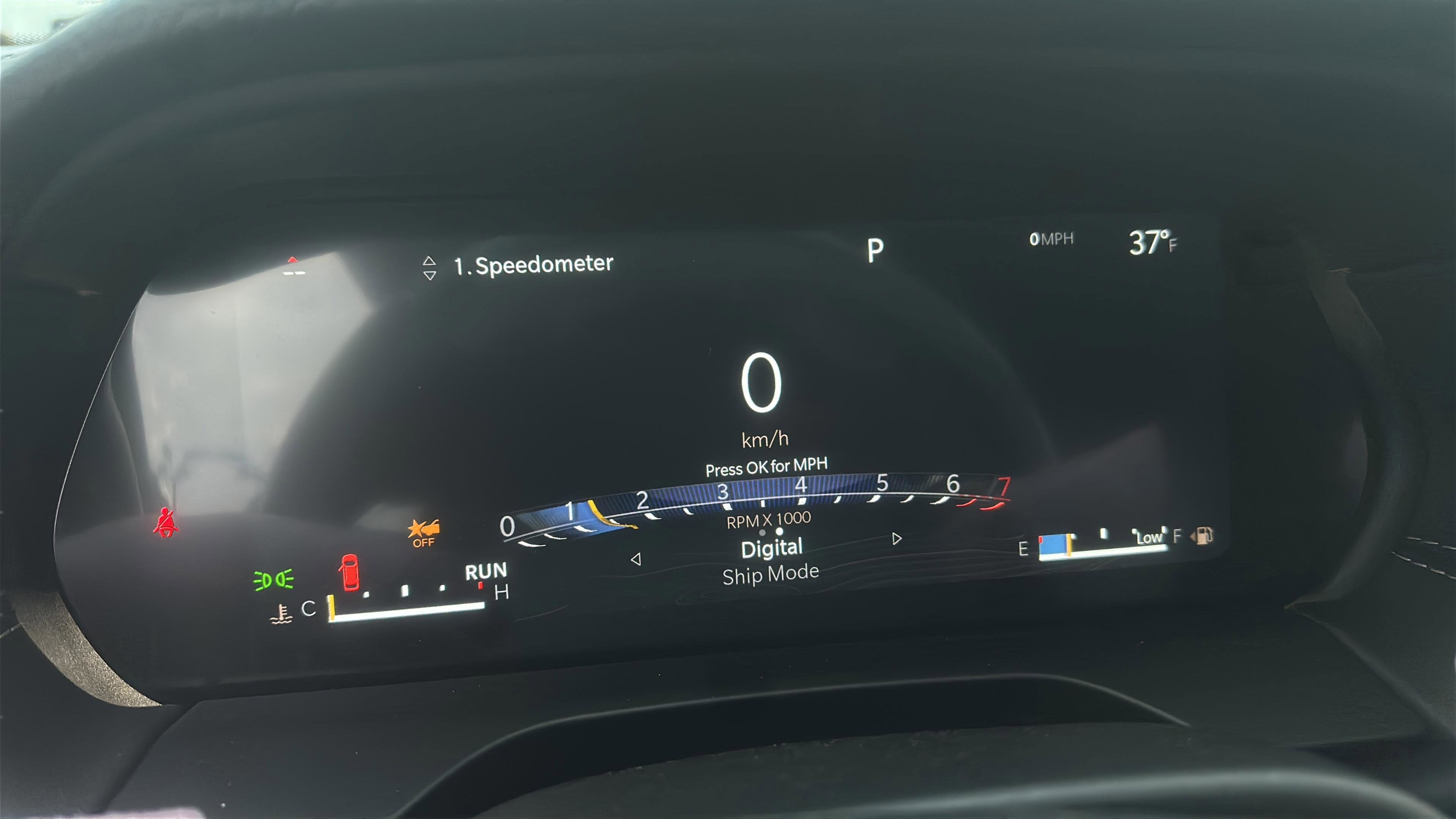 2026 Jeep Grand Cherokee GRAND CHEROKEE ALTITUDE 4X4