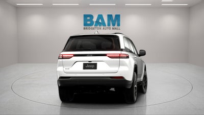 2026 Jeep Grand Cherokee GRAND CHEROKEE LAREDO ALTITUDE 4X4