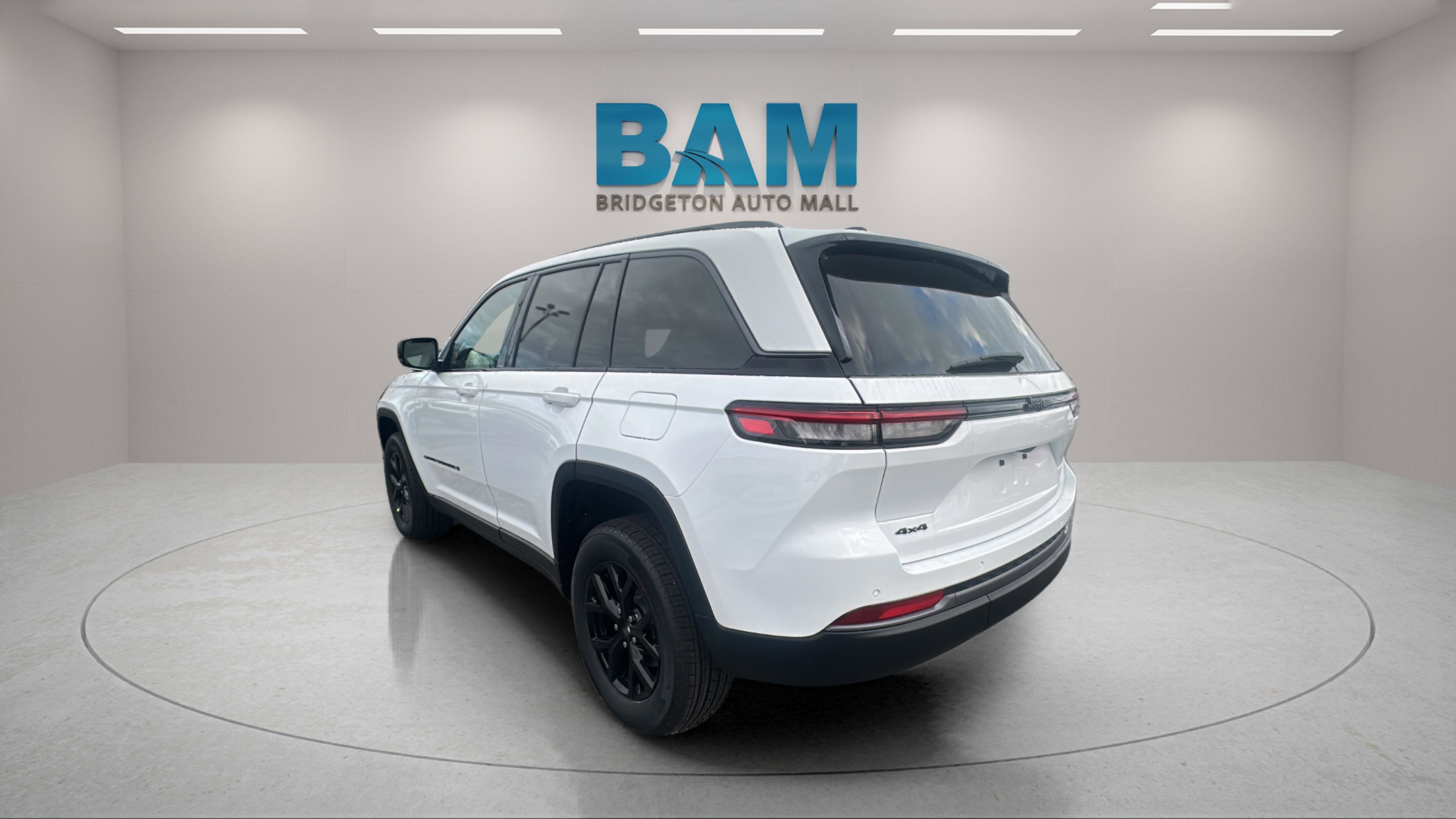 2026 Jeep Grand Cherokee GRAND CHEROKEE ALTITUDE 4X4