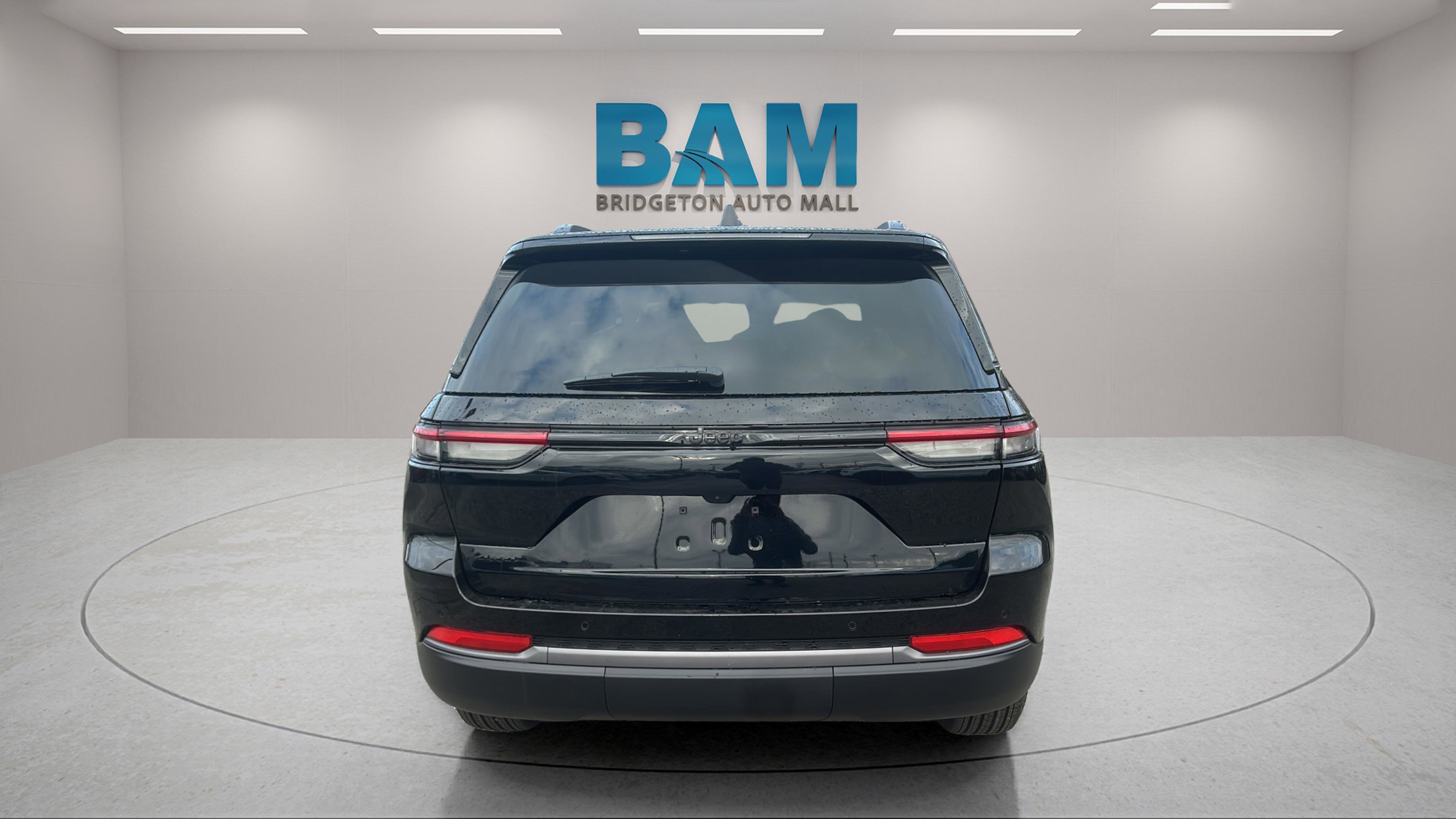 2026 Jeep Grand Cherokee GRAND CHEROKEE ALTITUDE 4X4