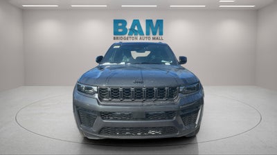 2026 Jeep Grand Cherokee GRAND CHEROKEE LAREDO ALTITUDE 4X4