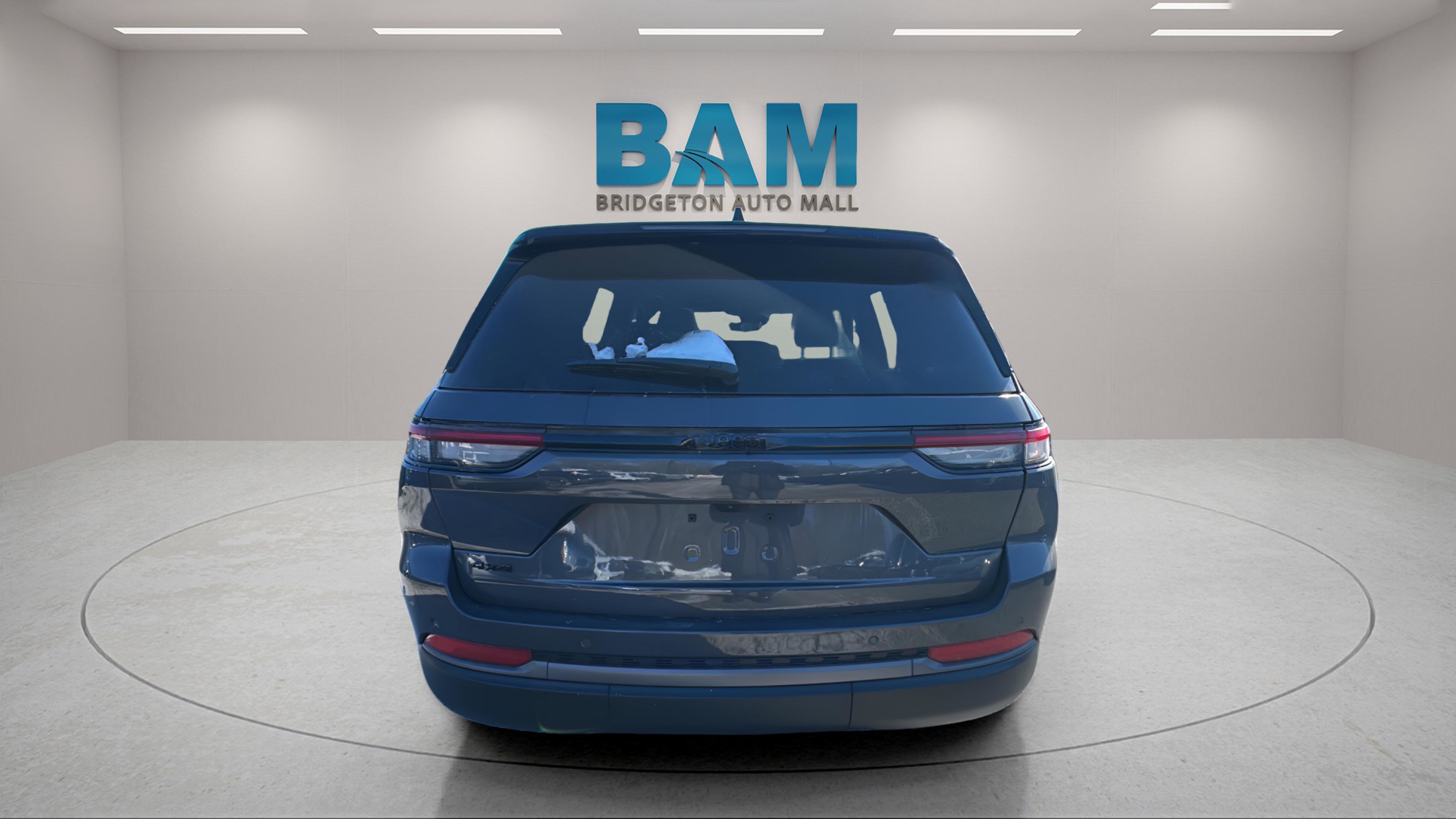 2026 Jeep Grand Cherokee GRAND CHEROKEE LAREDO ALTITUDE 4X4