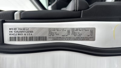 2026 Jeep Grand Cherokee GRAND CHEROKEE ALTITUDE 4X4