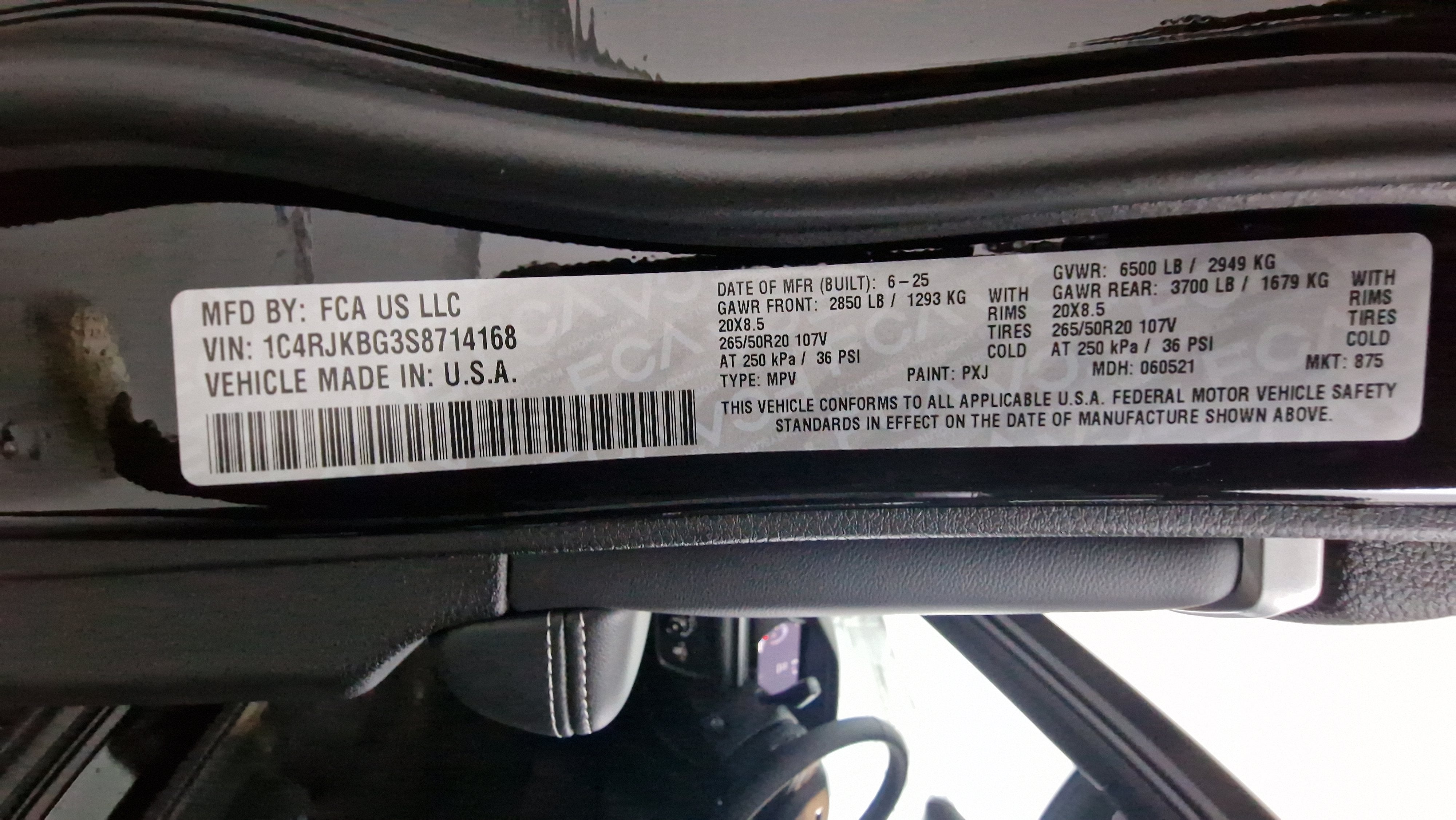 2025 Jeep Grand Cherokee GRAND CHEROKEE L LIMITED 4X4