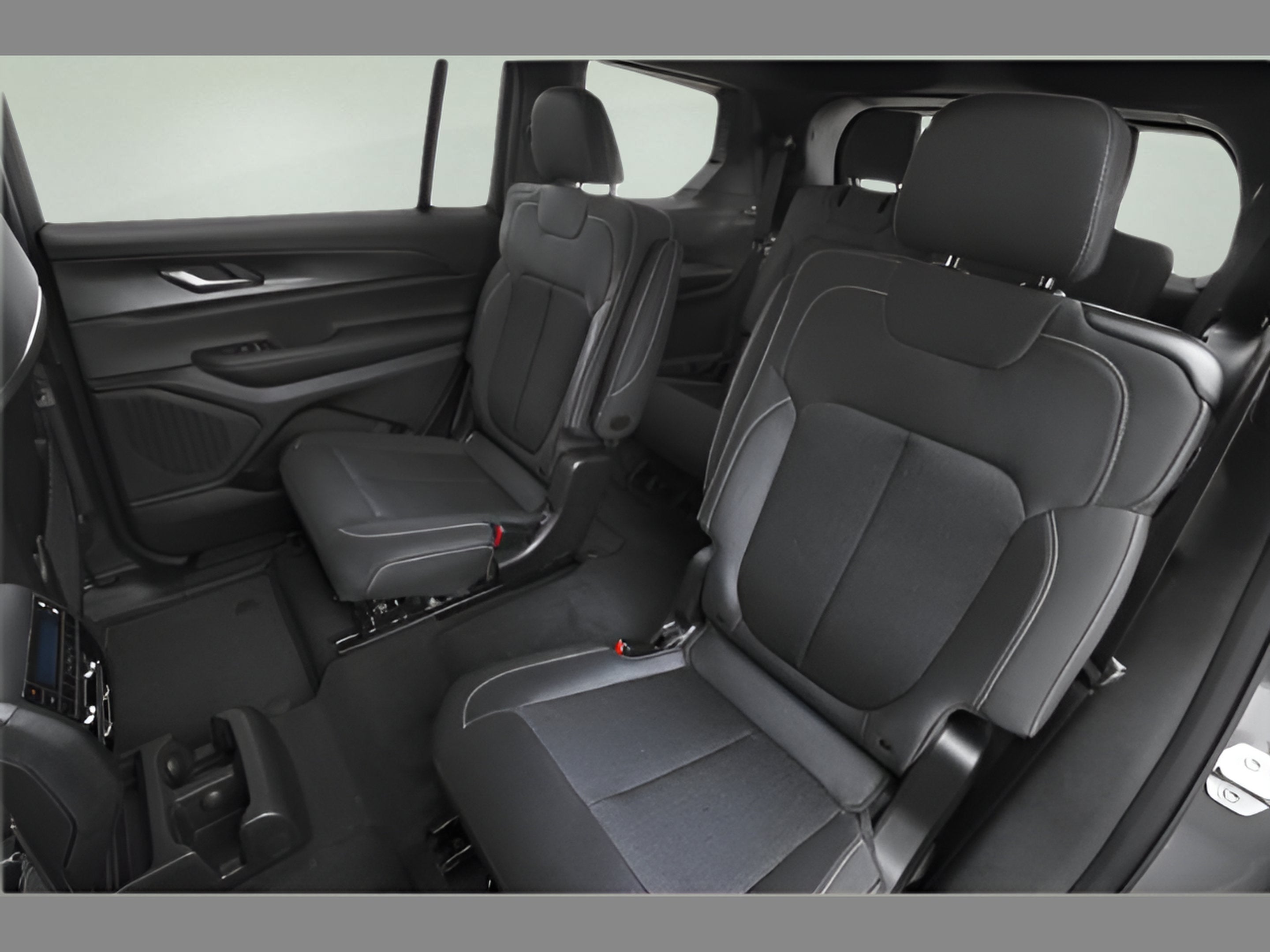 2027 Jeep Grand Cherokee GRAND CHEROKEE L LIMITED 4X4
