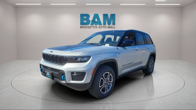 2023 Jeep Grand Cherokee 4xe Trailhawk