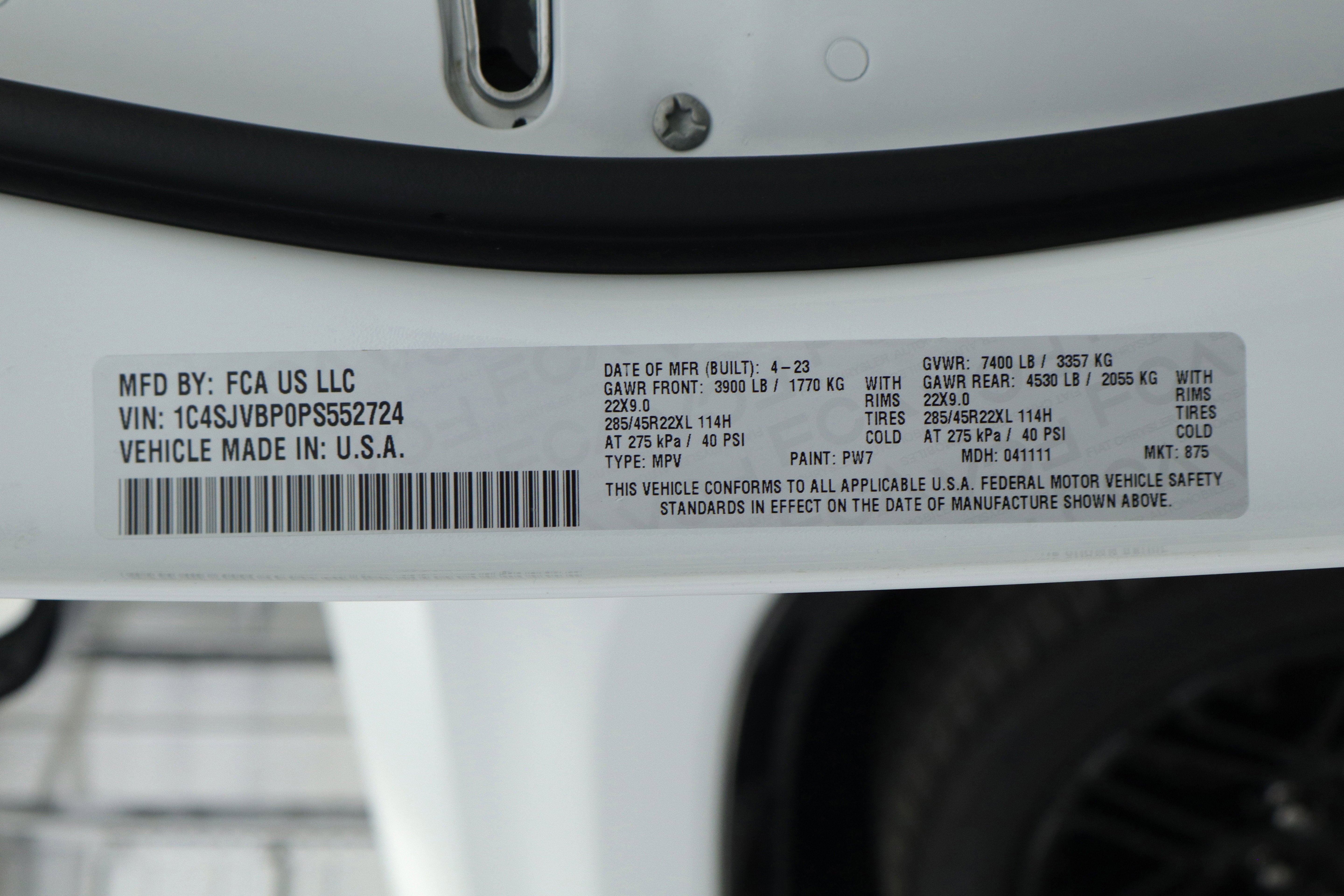 2023 Jeep Wagoneer Series II Carbide 4x4