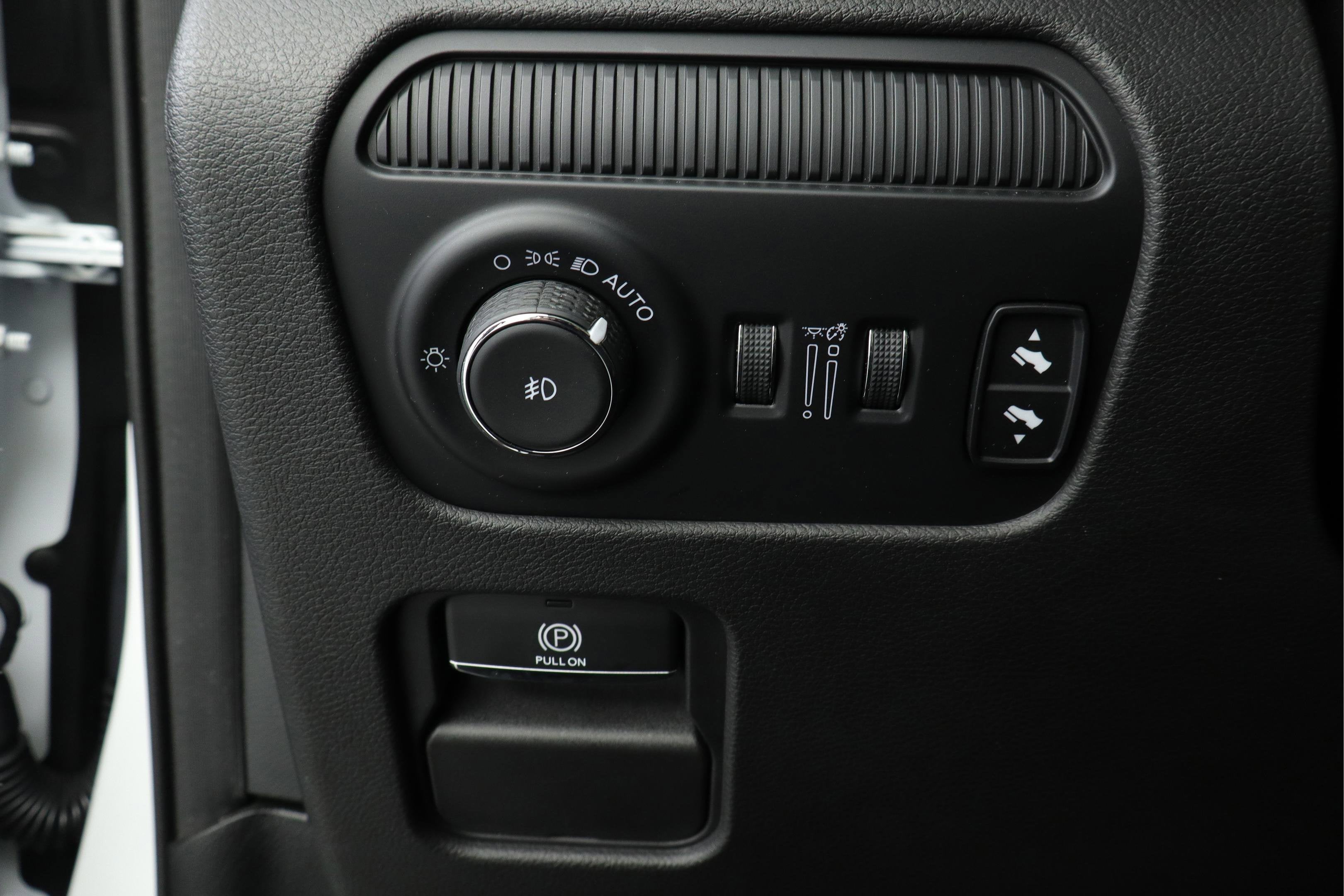 2023 Jeep Wagoneer Series II Carbide 4x4