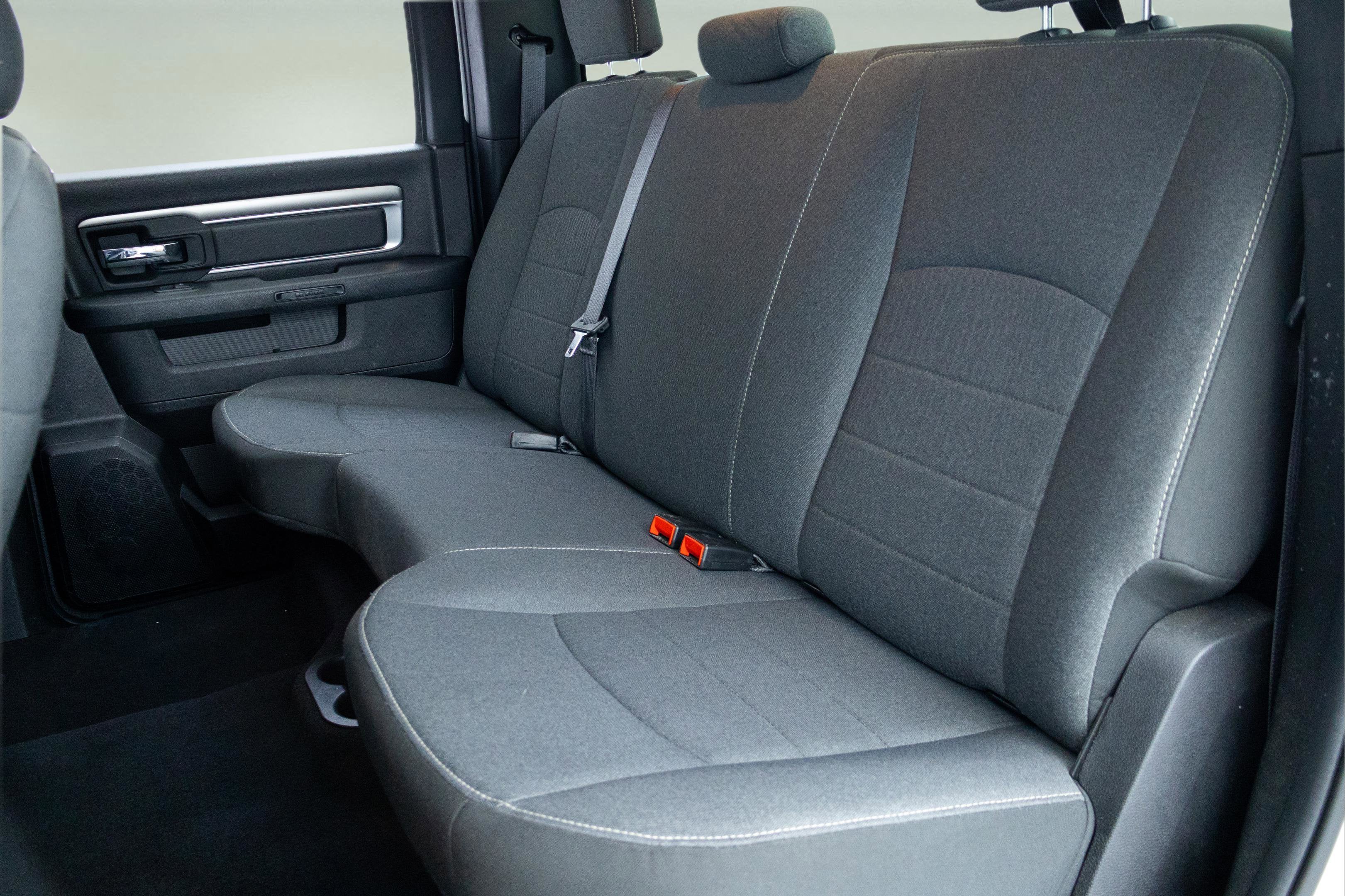 2024 RAM 1500 Classic Warlock Crew Cab 4x2 5'7' Box