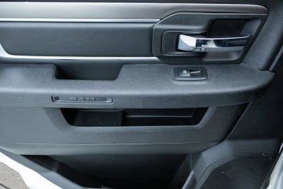 2024 RAM 1500 Classic Warlock Crew Cab 4x2 5'7' Box