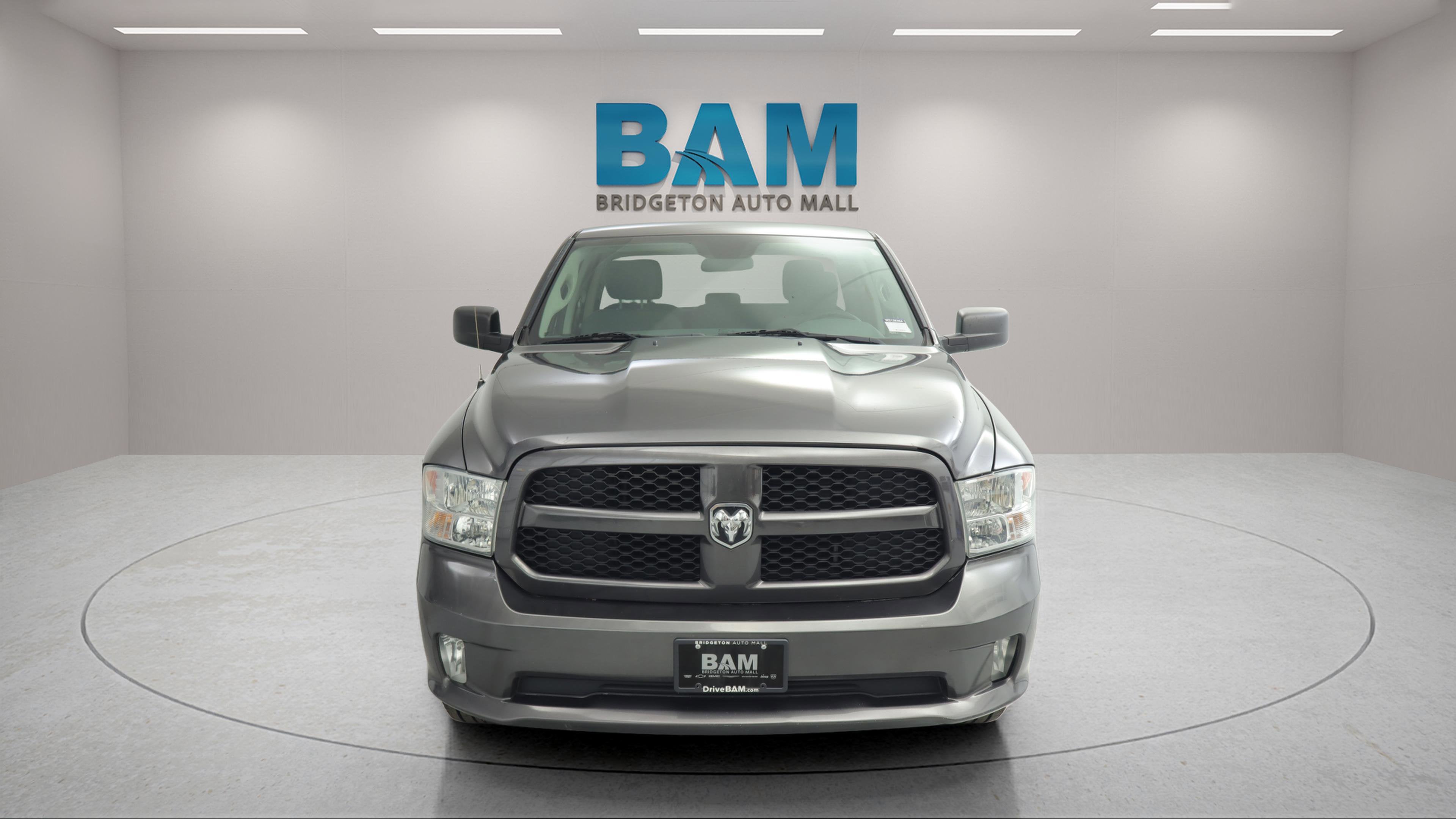 2017 RAM 1500 Express Quad Cab 4x4 6'4' Box