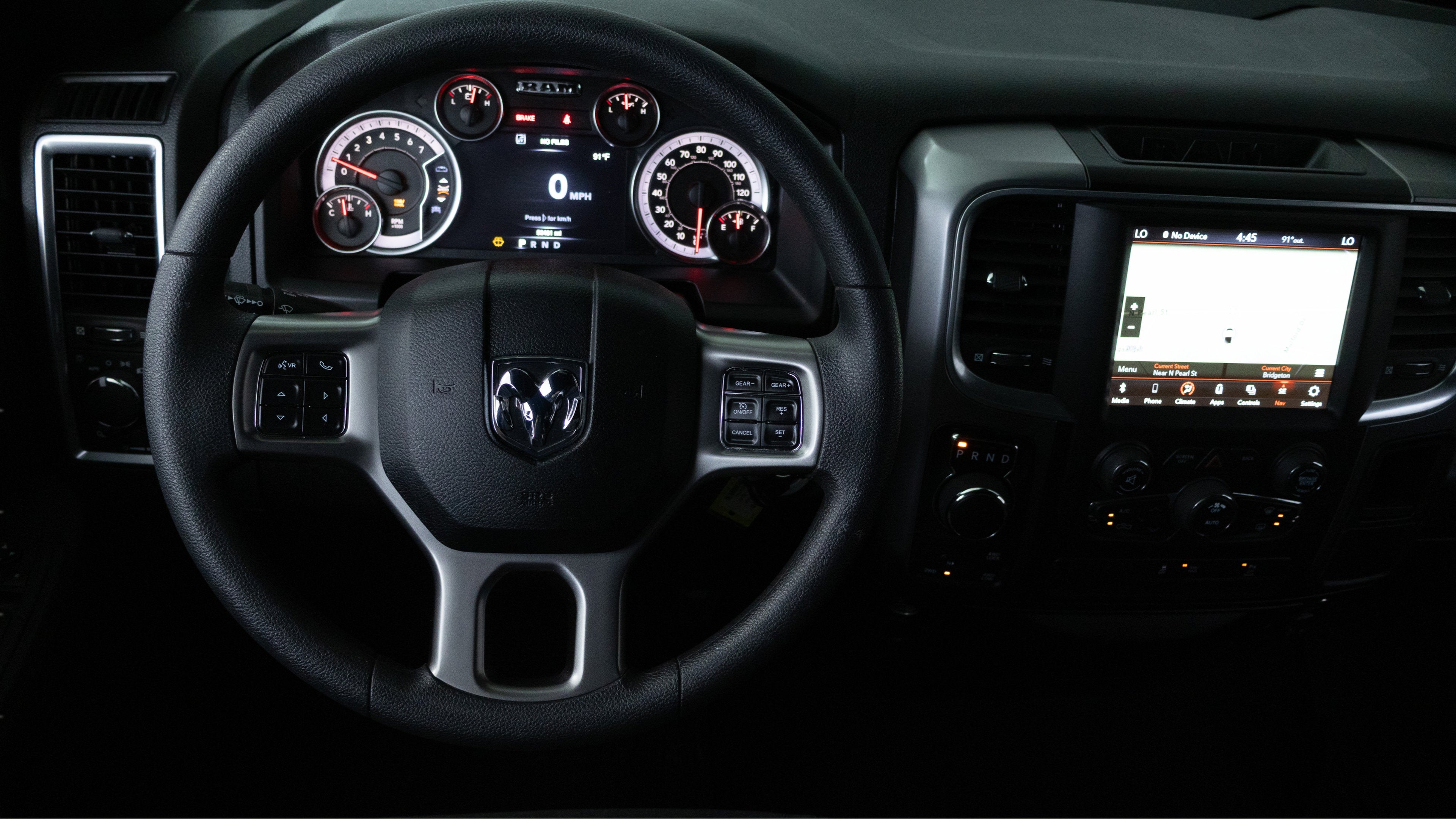 2022 RAM 1500 Classic Warlock Quad Cab 4x4 6'4' Box