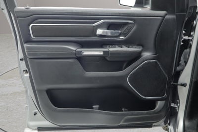 2024 RAM 1500 Laramie Crew Cab 4x2 5'7' Box