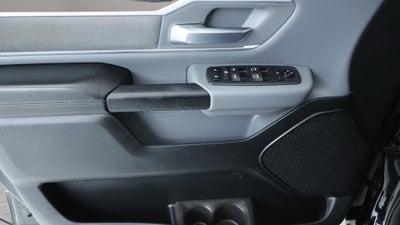 2021 RAM 1500 Big Horn Quad Cab 4x4 6'4' Box