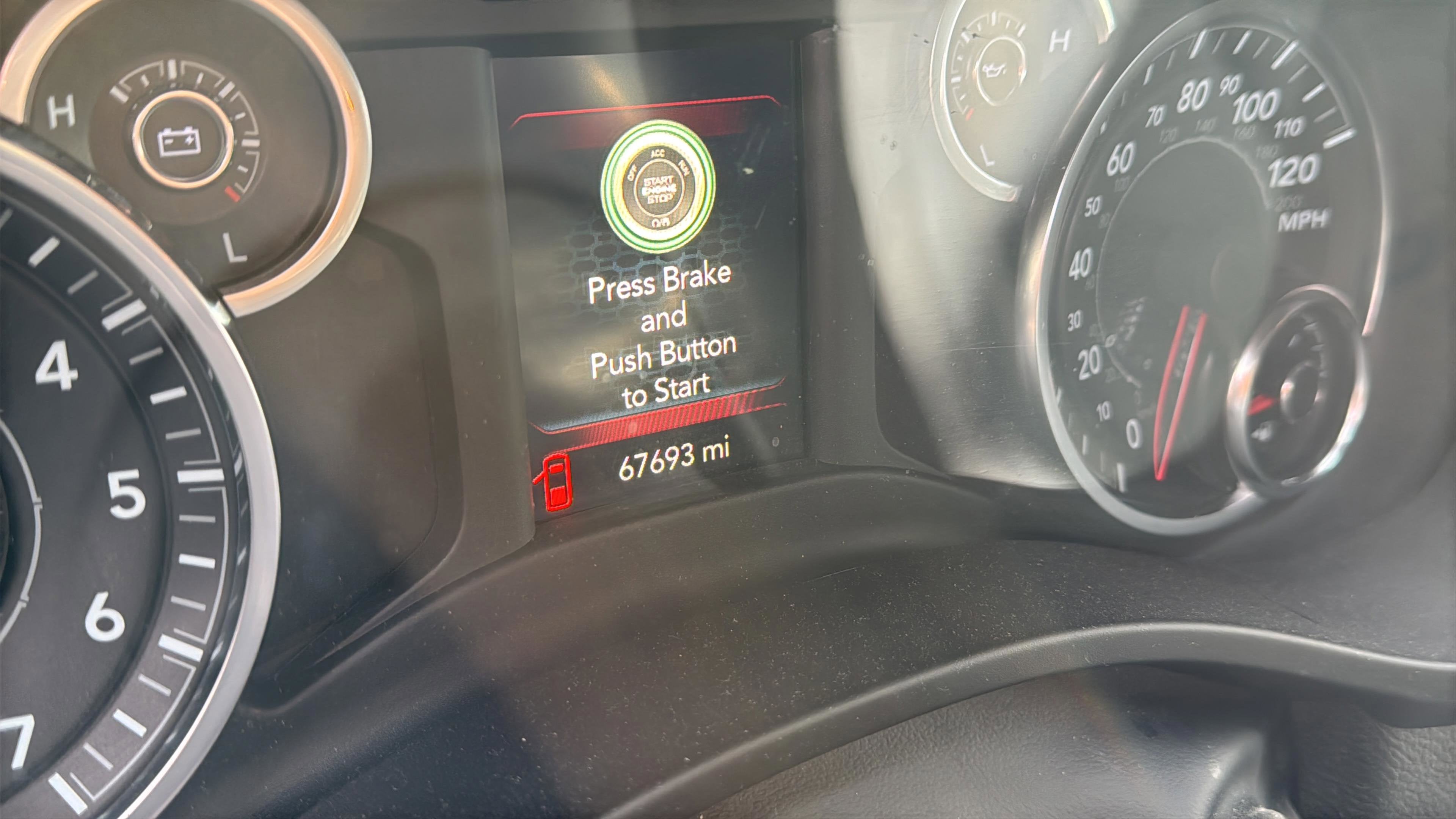 2022 RAM 1500 Big Horn Quad Cab 4x4 6'4' Box