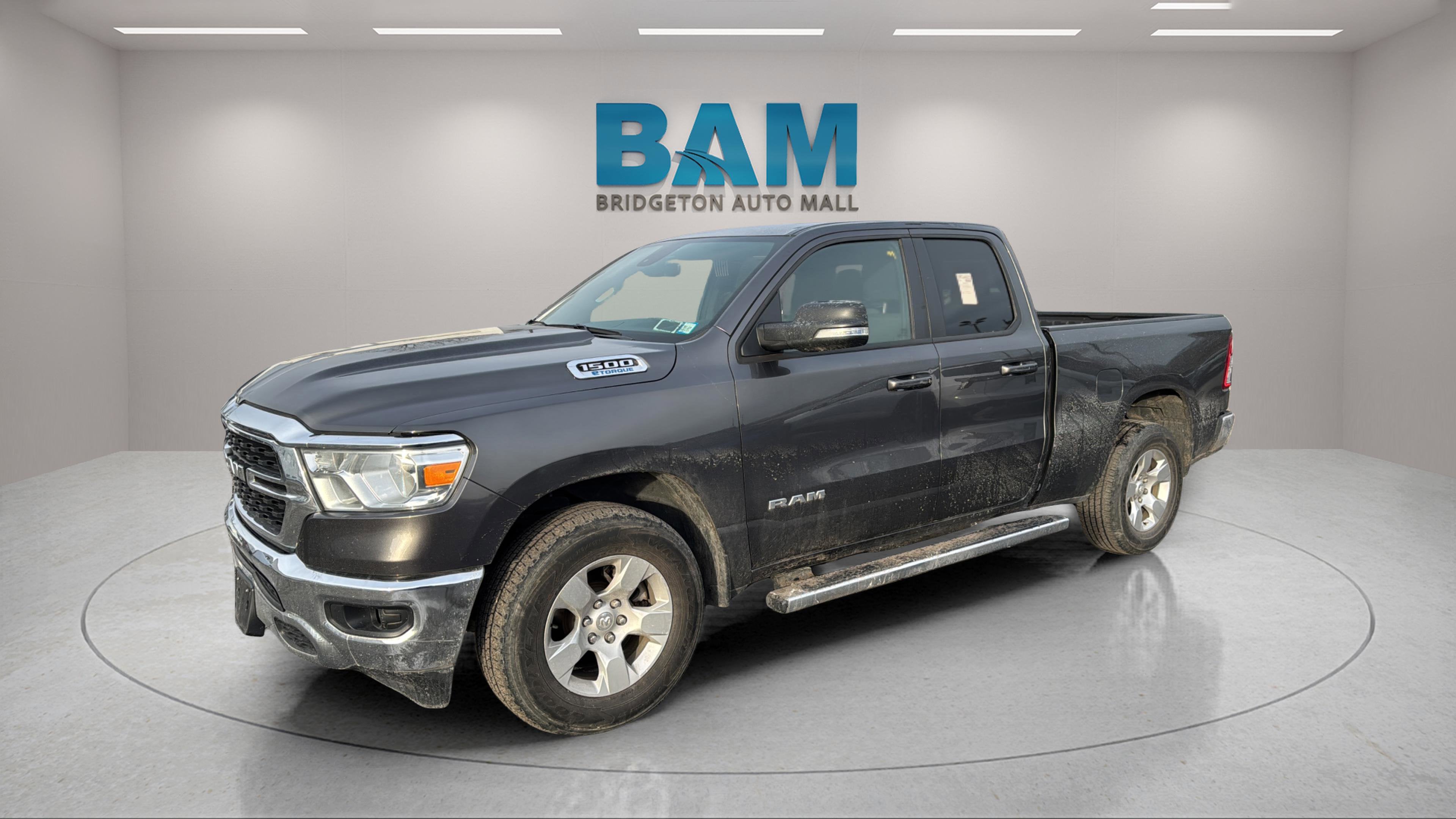 2022 RAM 1500 Big Horn Quad Cab 4x4 6'4' Box