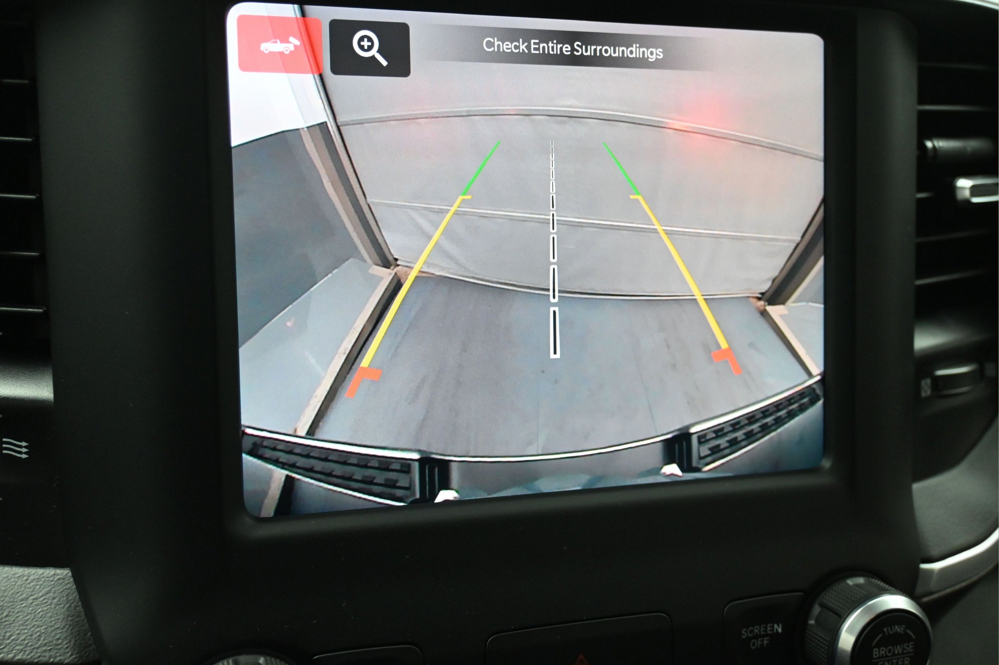 2023 RAM 1500 Big Horn Crew Cab 4x4 5'7' Box