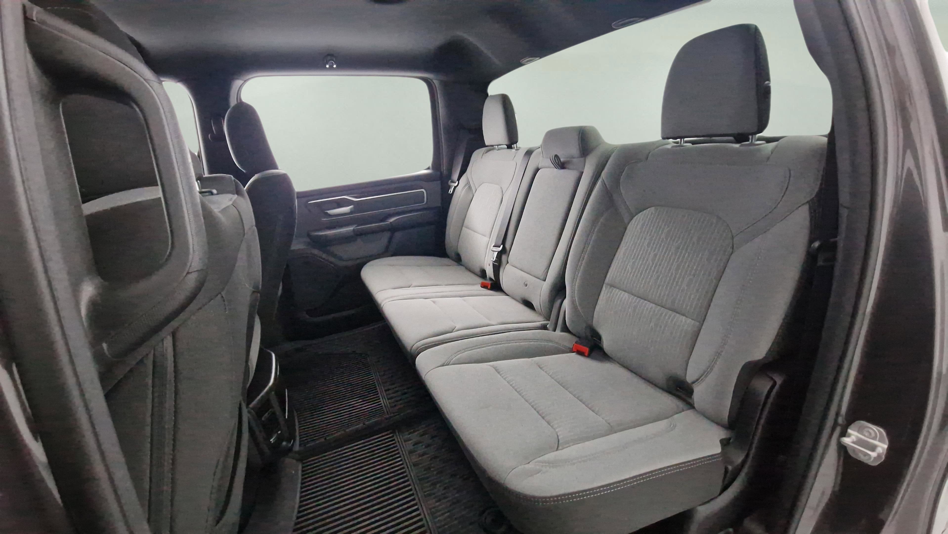 2021 RAM 1500 Big Horn Crew Cab 4x4 5'7' Box