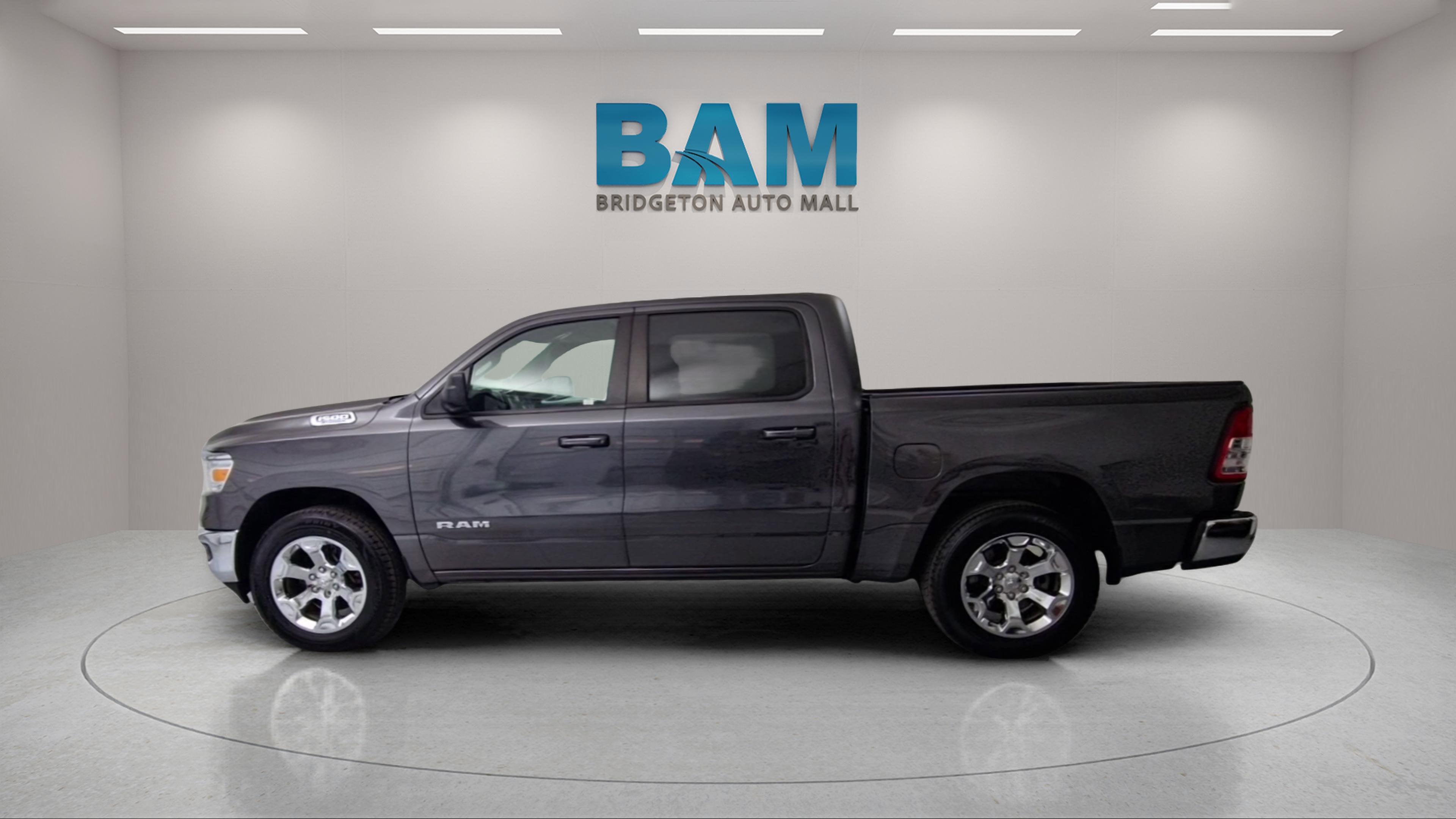2021 RAM 1500 Big Horn Crew Cab 4x4 5'7' Box