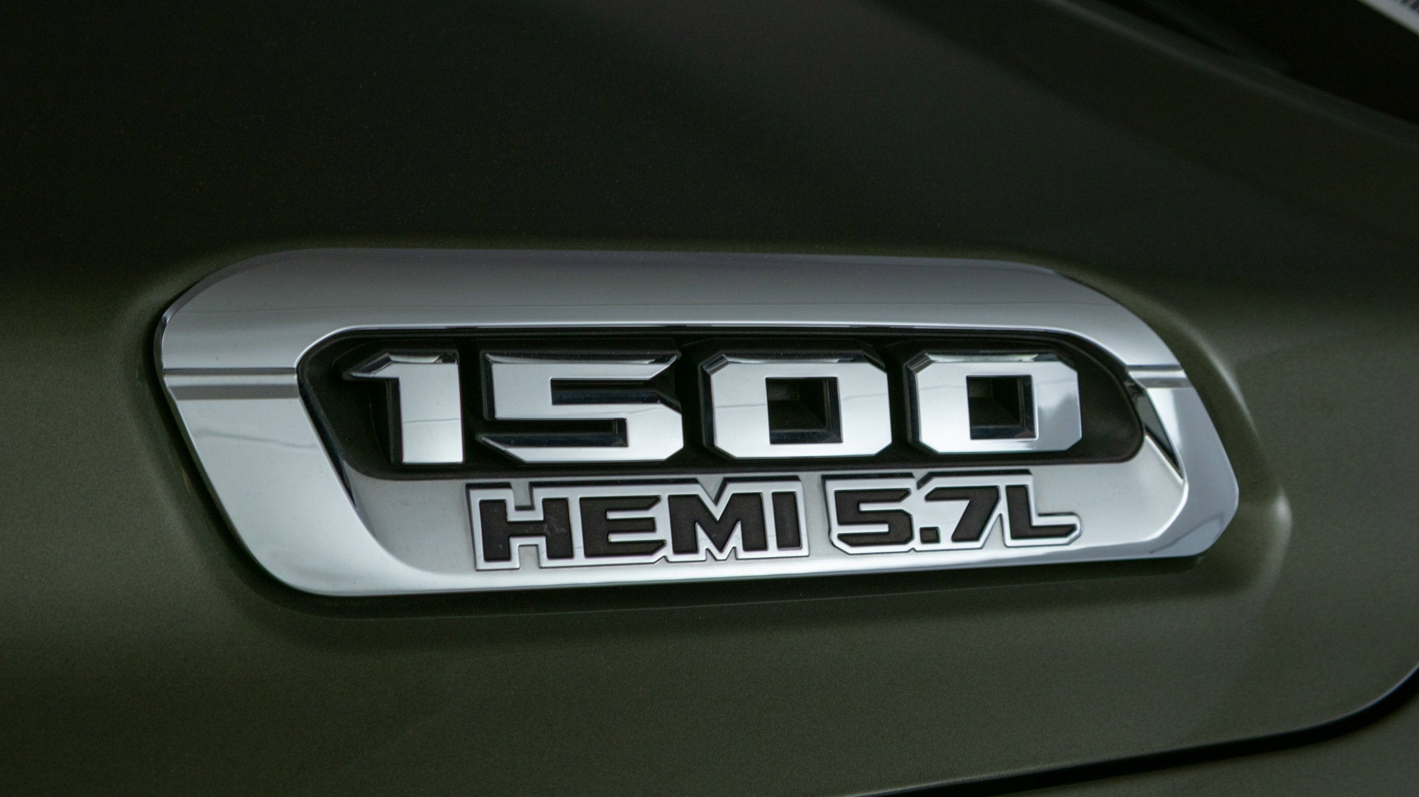 2020 RAM 1500 Big Horn Crew Cab 4x4 5'7' Box
