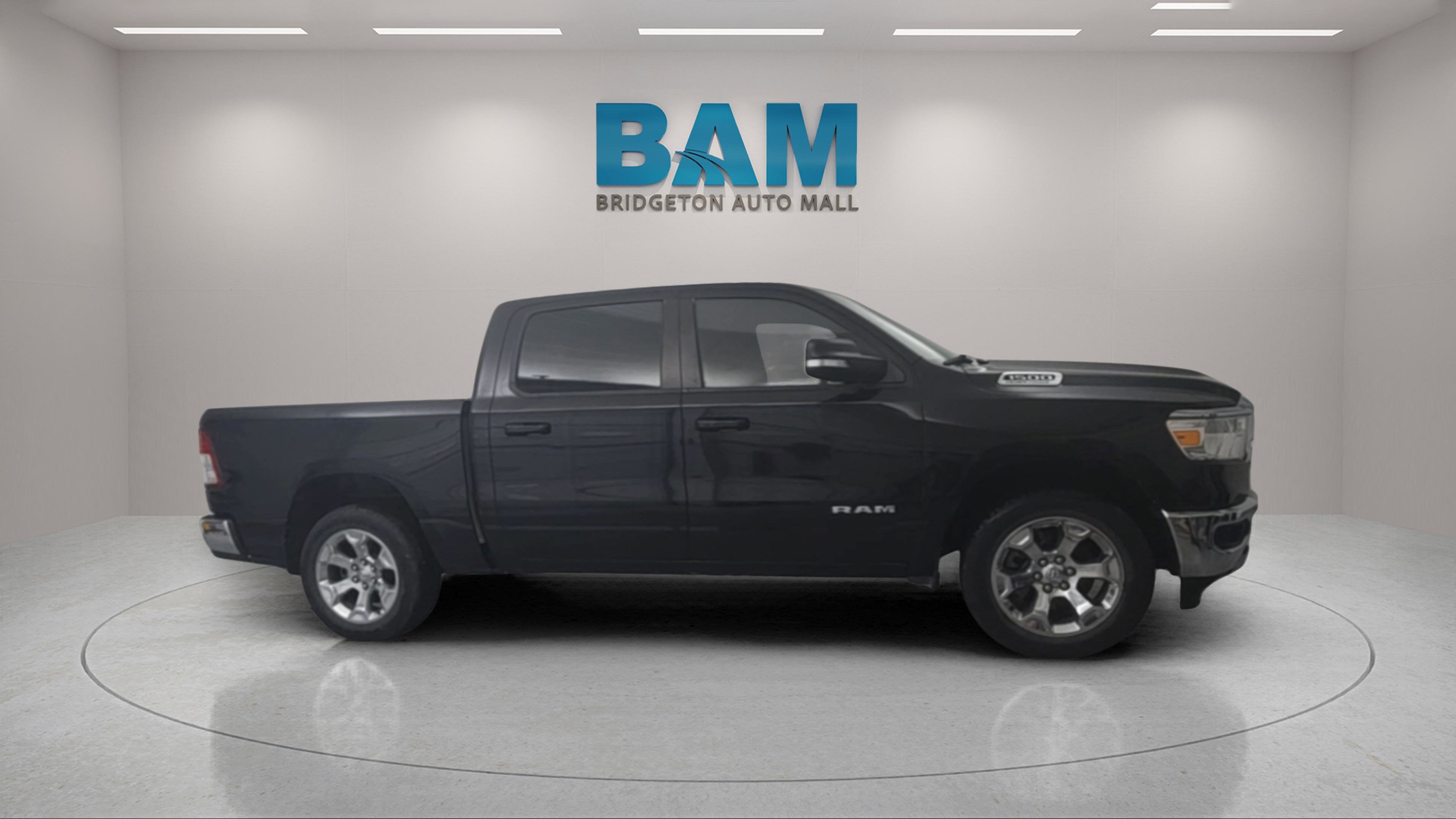 2022 RAM 1500 Lone Star Crew Cab 4x4 5'7' Box