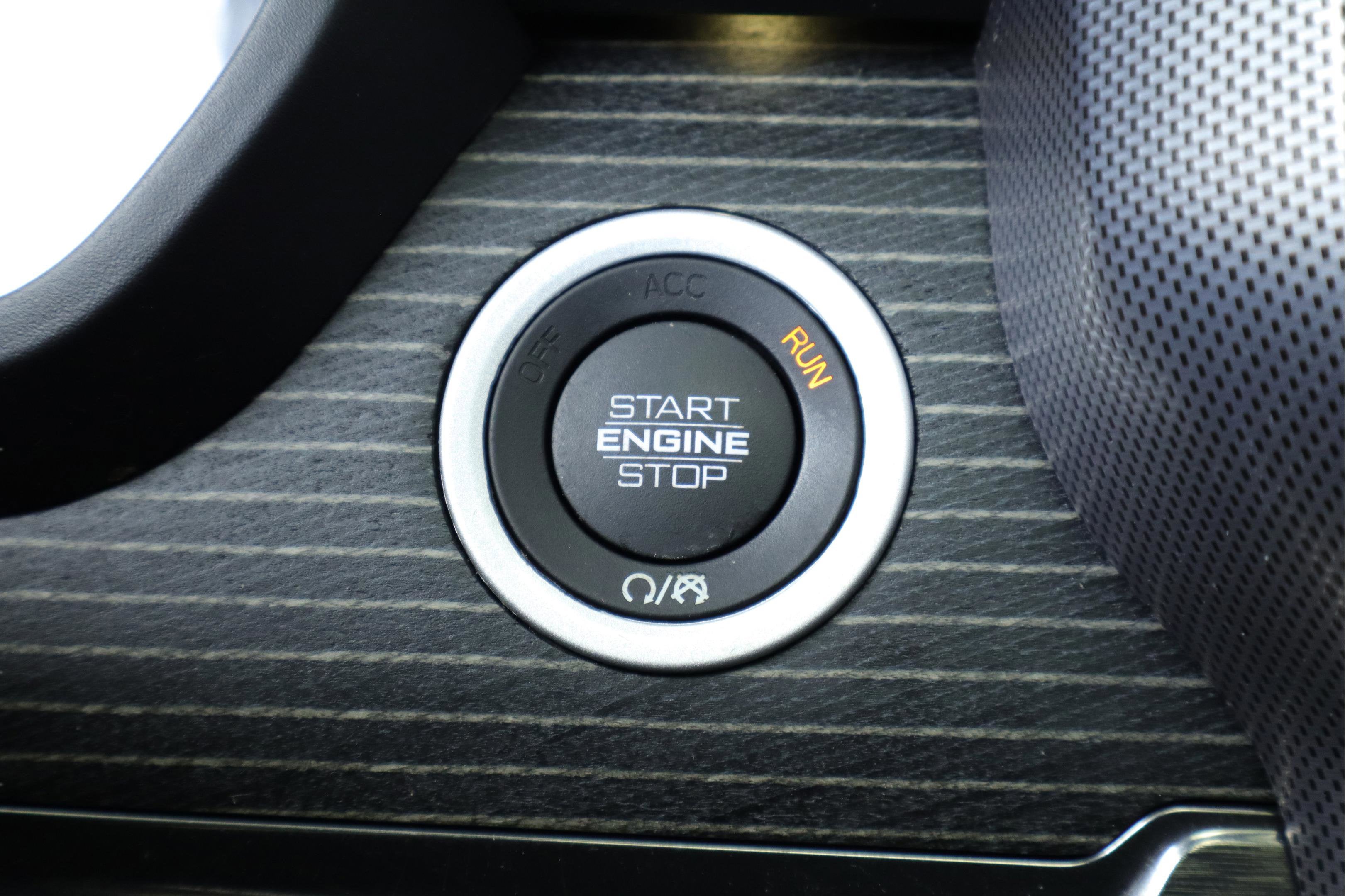 2021 RAM 1500 Limited Crew Cab 4x4 5'7' Box