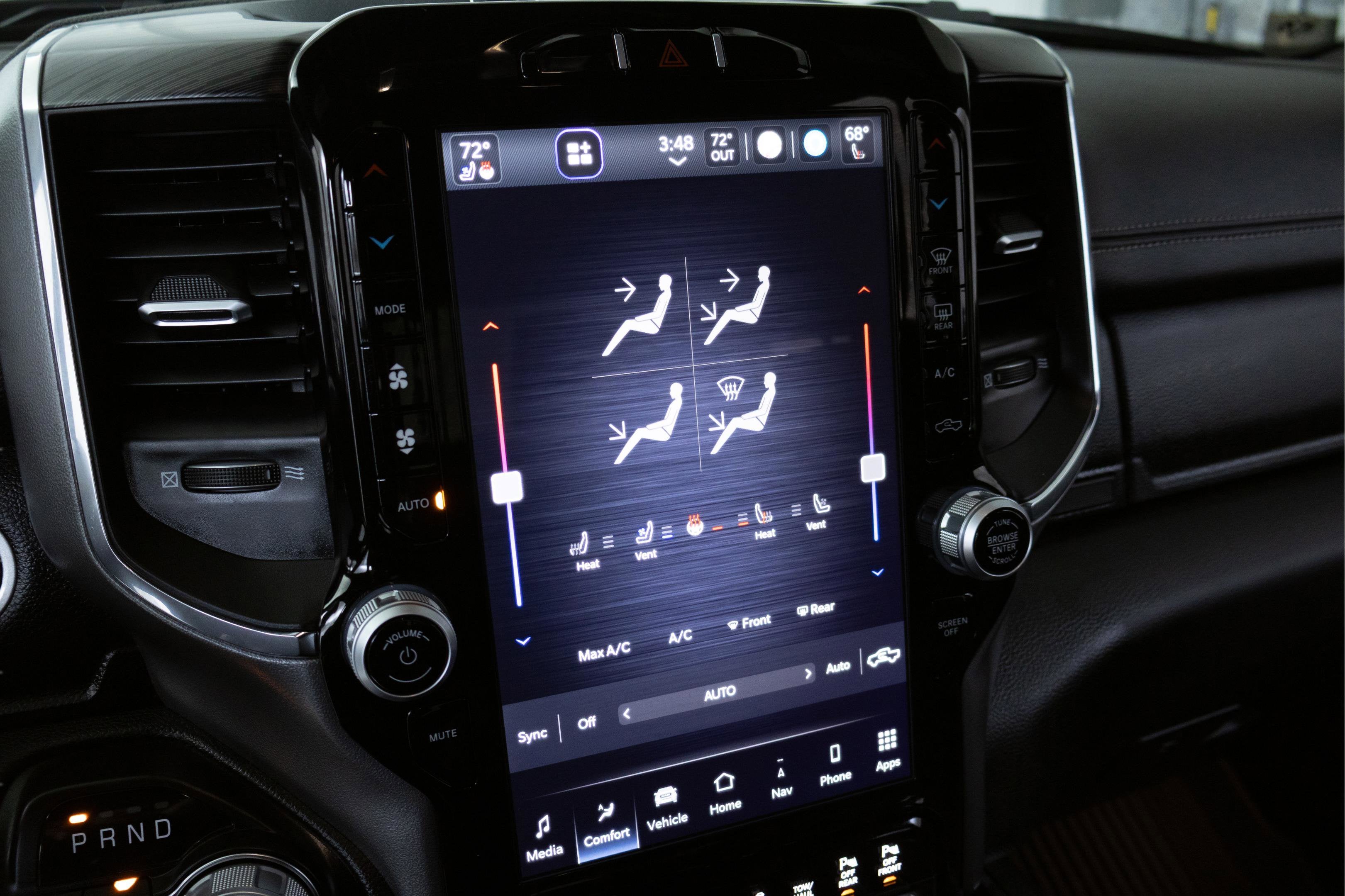 2024 RAM 1500 Laramie Crew Cab 4x4 5'7' Box