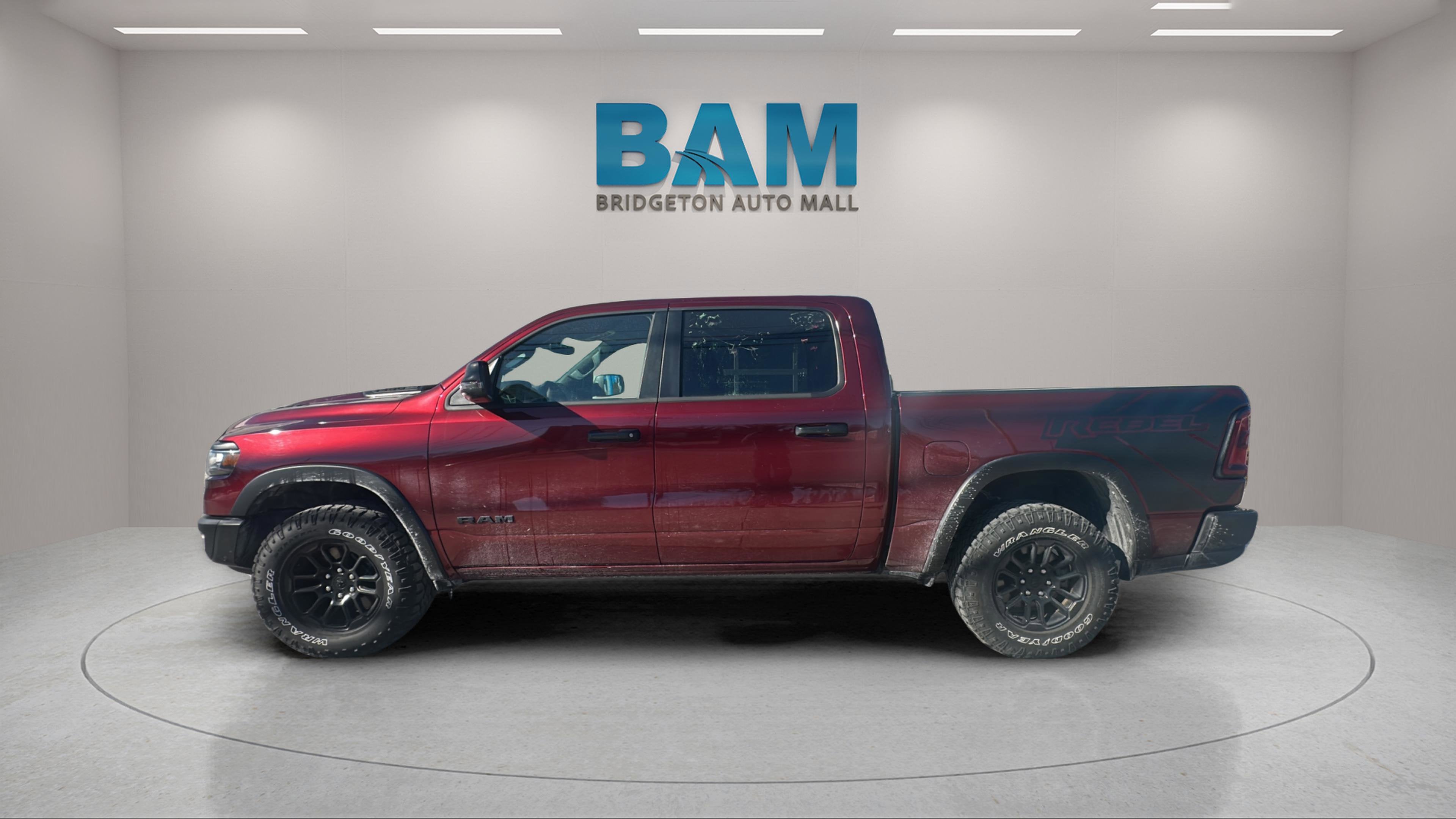 2025 RAM 1500 Rebel Crew Cab 4x4 5'7' Box