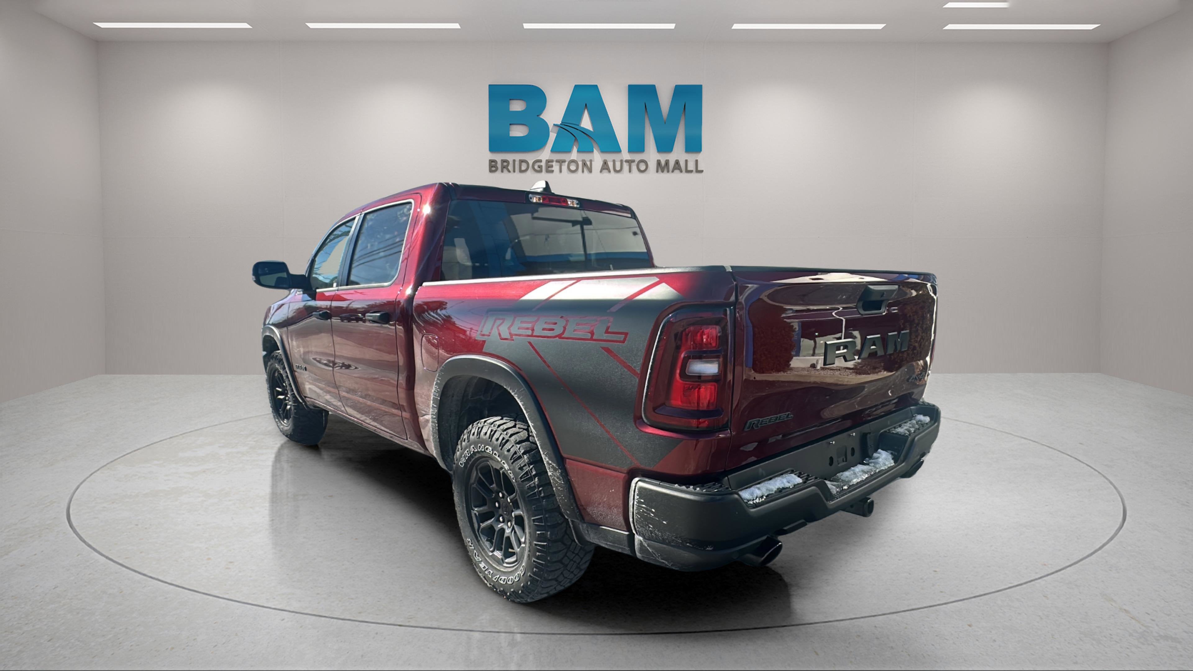 2025 RAM 1500 Rebel Crew Cab 4x4 5'7' Box