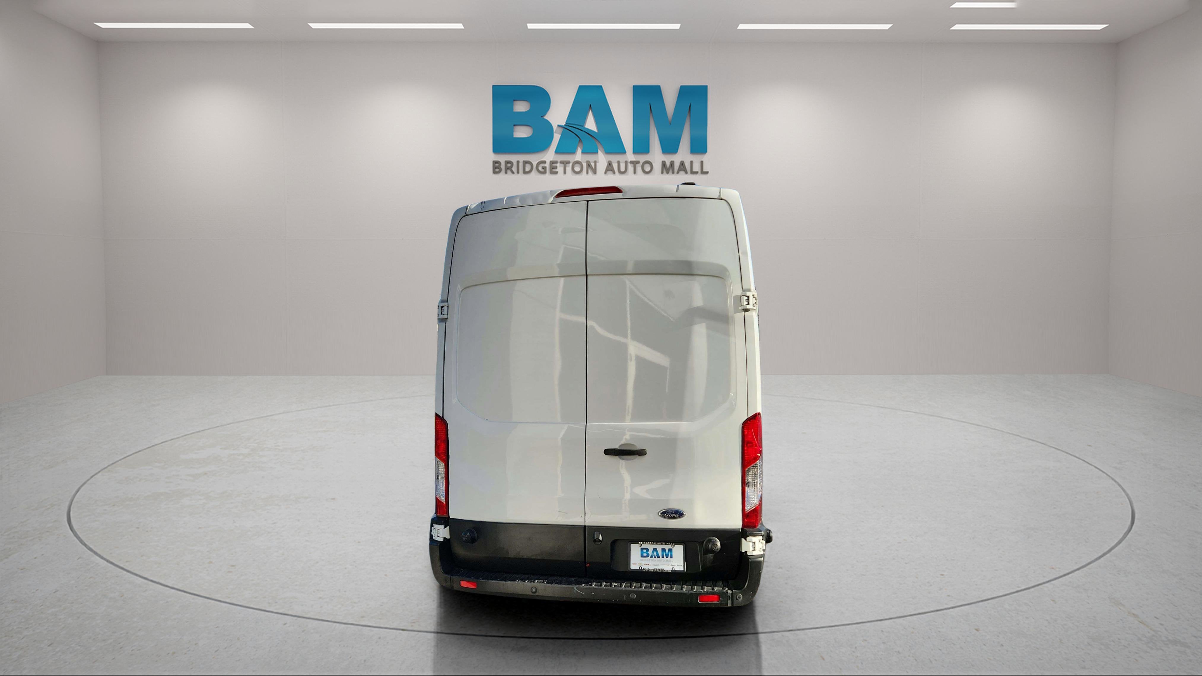 2017 Ford Transit-350 w/Sliding Pass-Side Cargo-Door