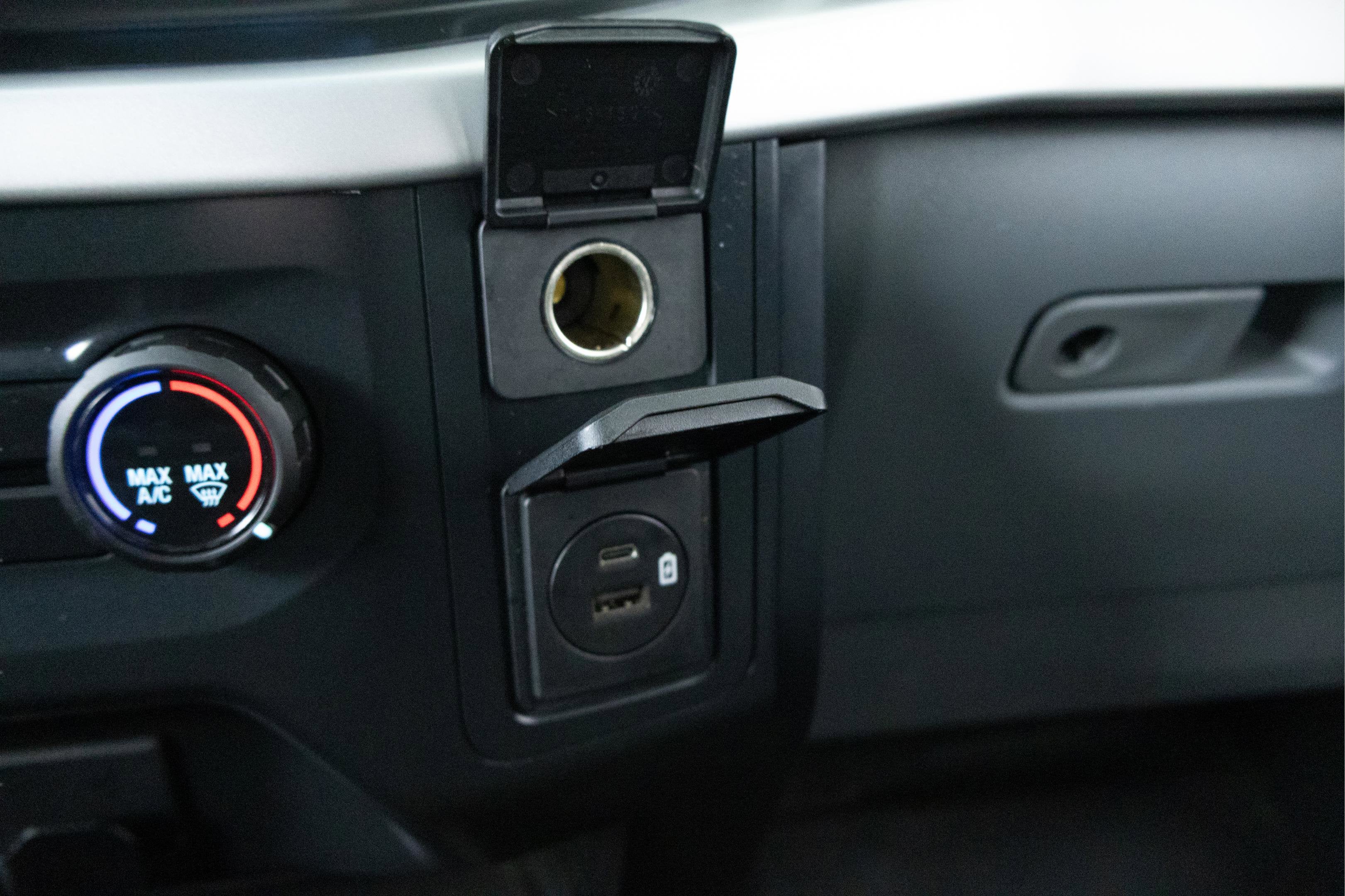 2022 Ford F-150 Base