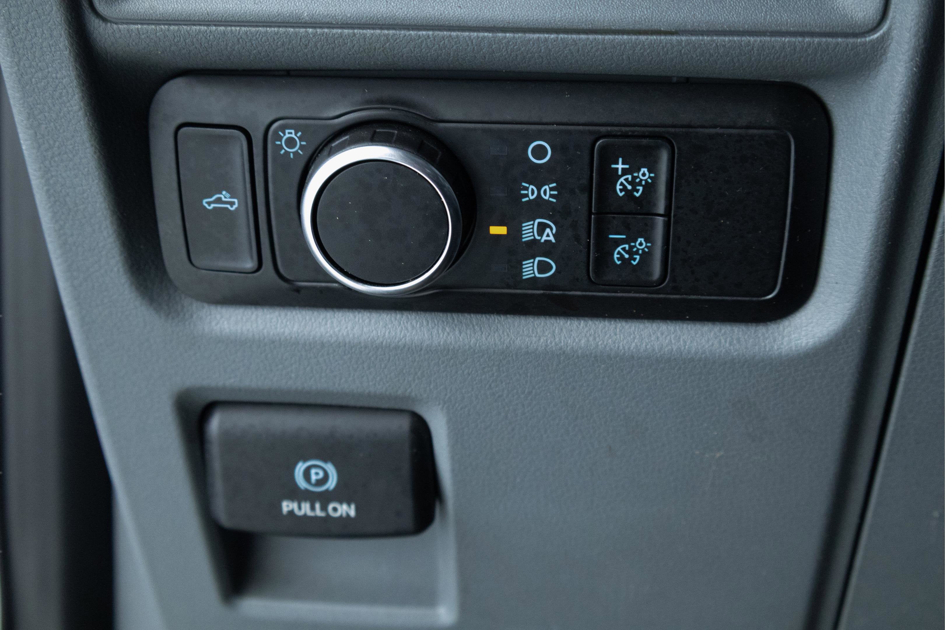 2022 Ford F-150 Base