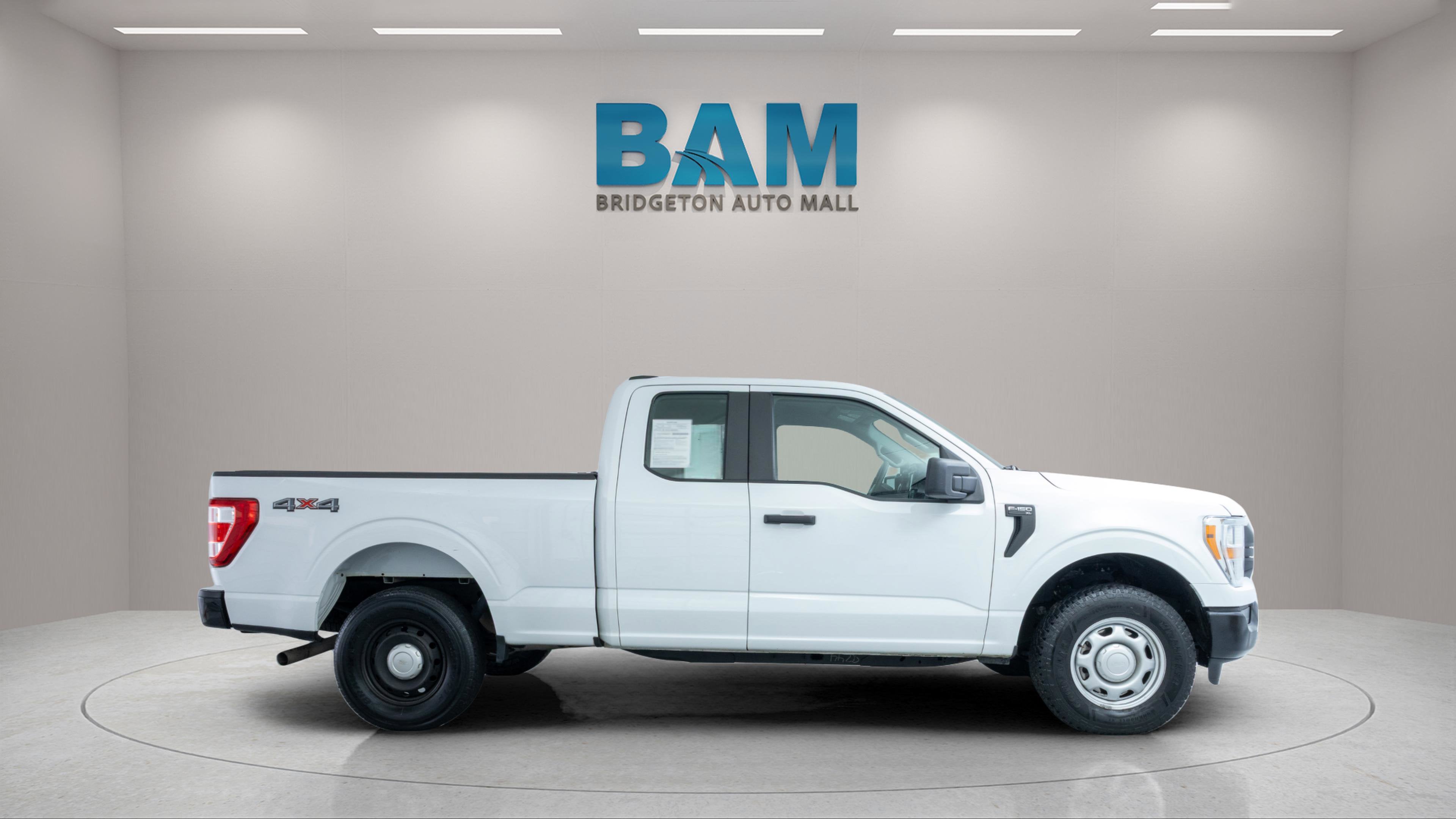 2022 Ford F-150 Base