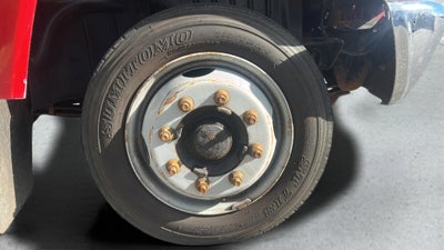 2005 Chevrolet CC5500 Regular Cab 2WD