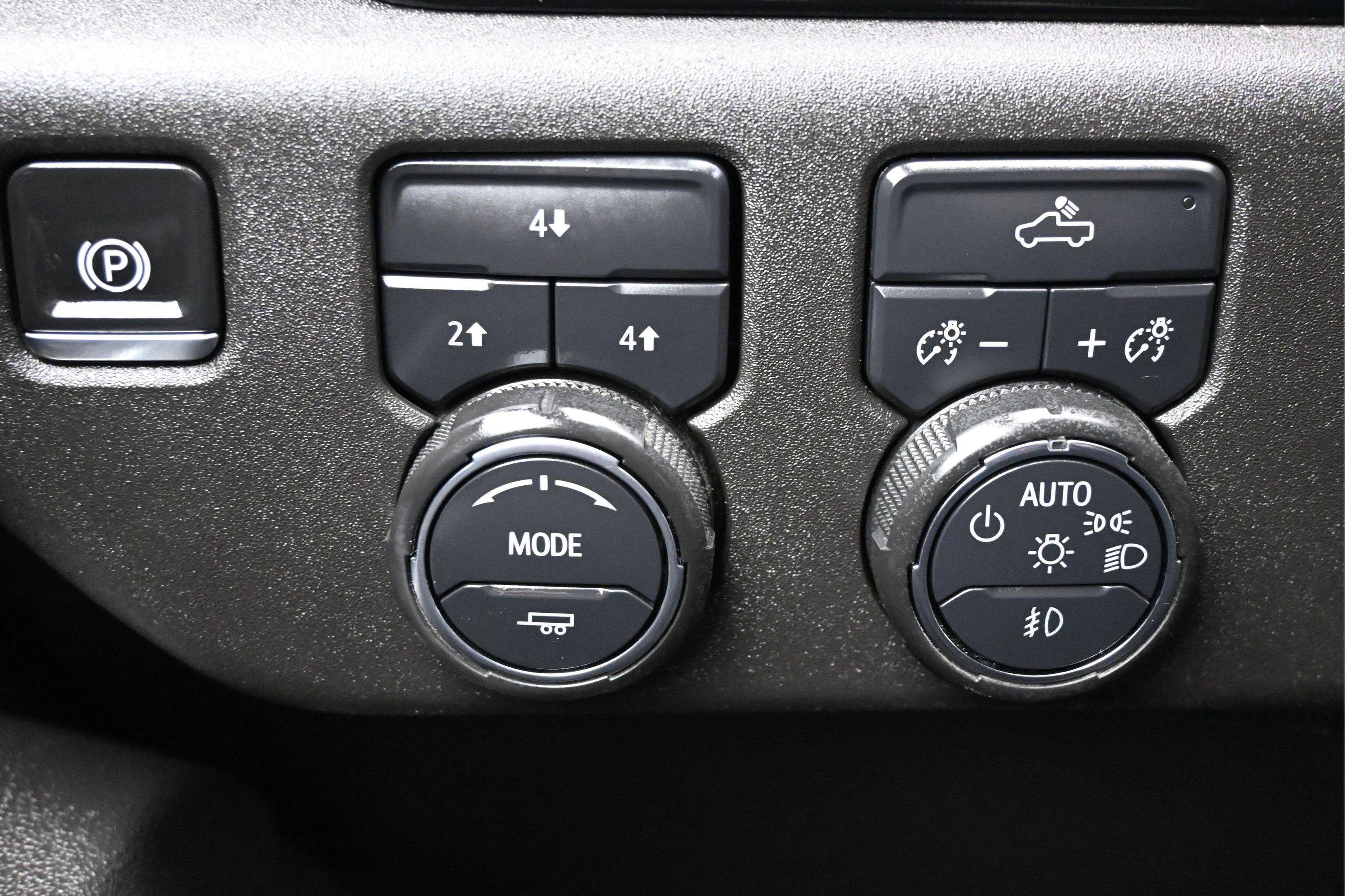 2025 Chevrolet Silverado 2500HD 4WD Crew Cab Long Bed LT