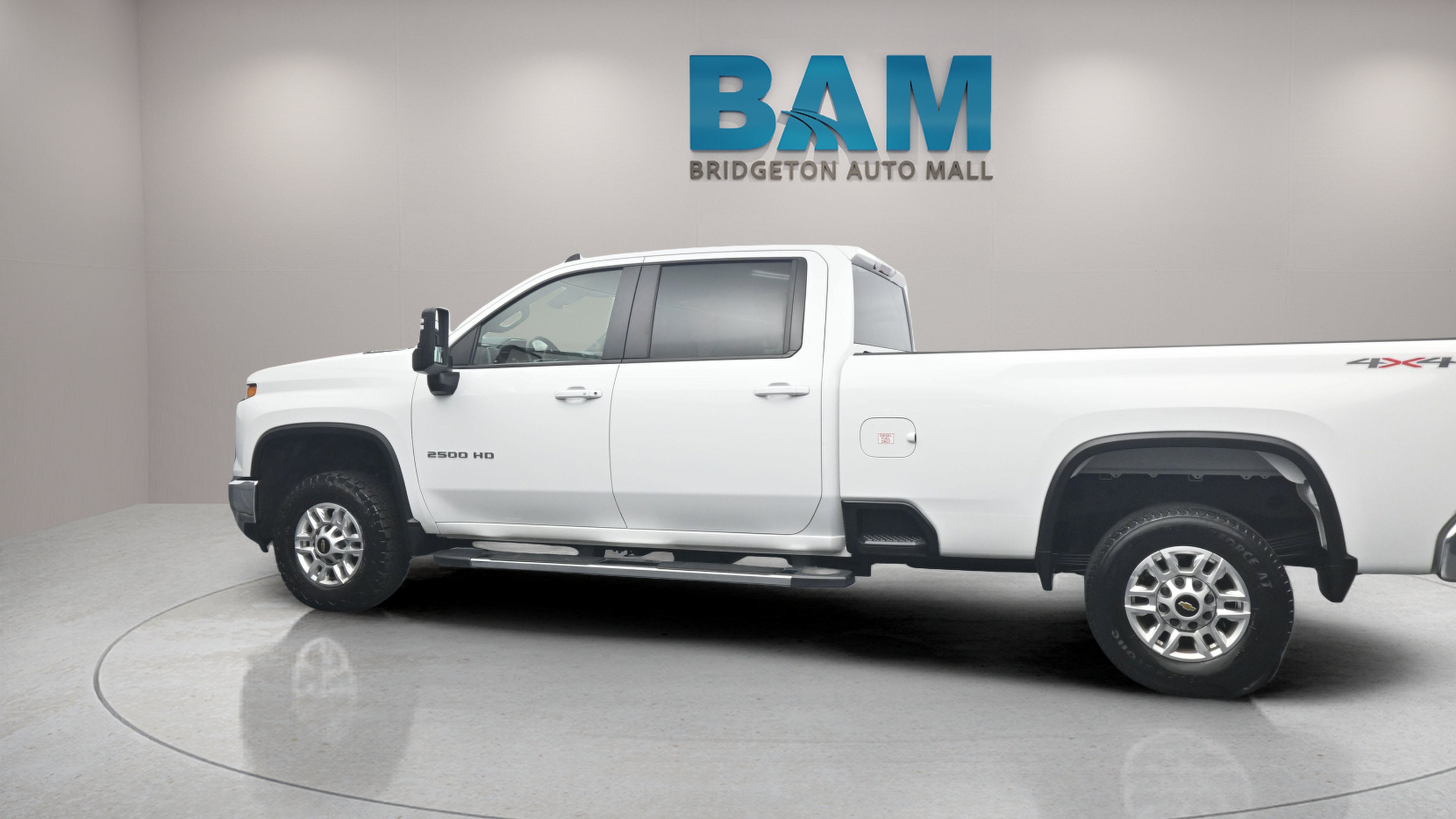 2025 Chevrolet Silverado 2500HD 4WD Crew Cab Long Bed LT