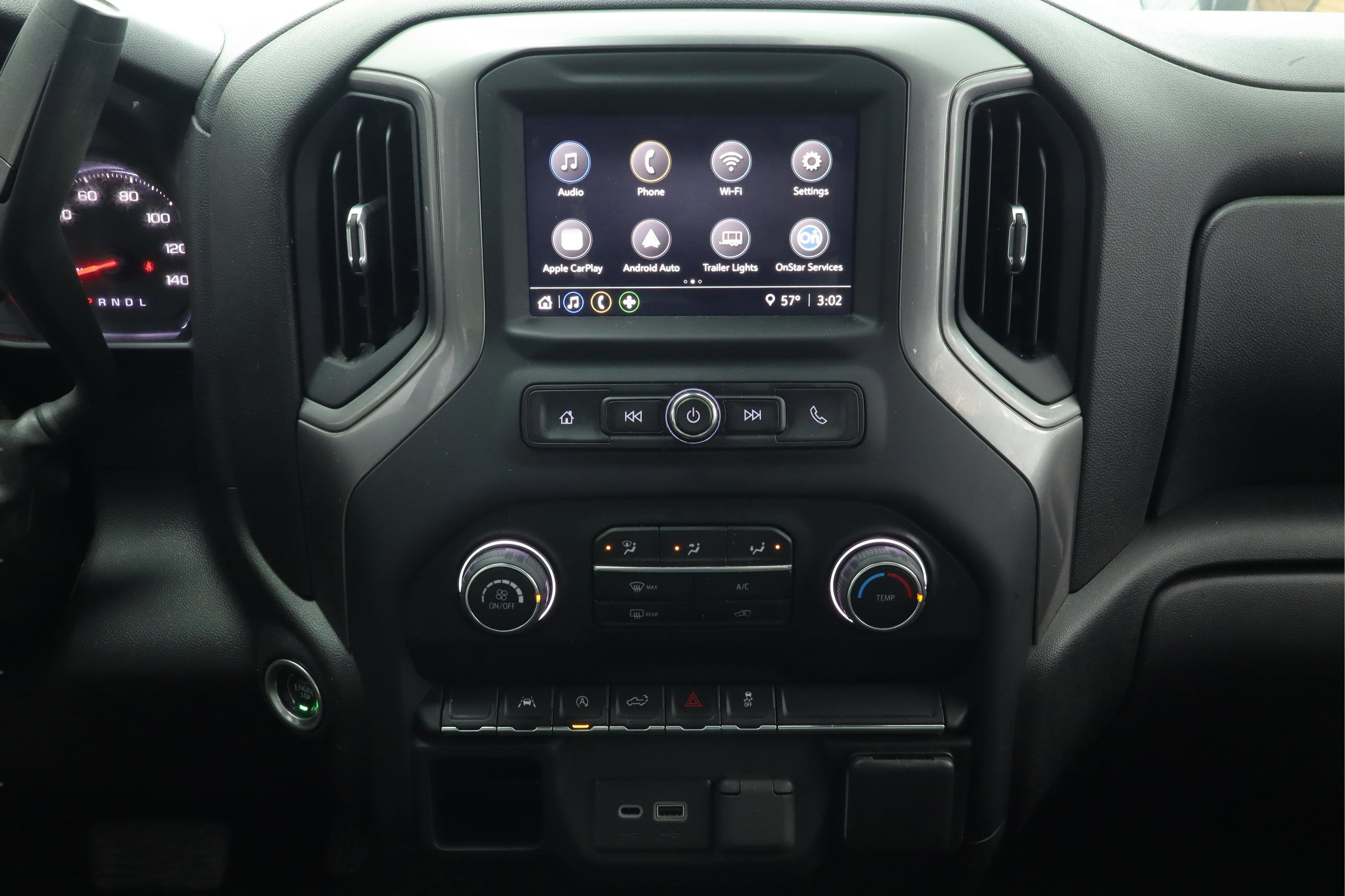 2022 Chevrolet Silverado 1500 4WD Crew Cab Short Bed Custom