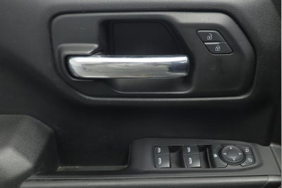 2022 Chevrolet Silverado 1500 4WD Crew Cab Short Bed Custom