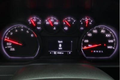 2022 Chevrolet Silverado 1500 4WD Crew Cab Short Bed Custom