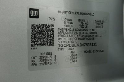 2022 Chevrolet Silverado 1500 4WD Crew Cab Short Bed Custom