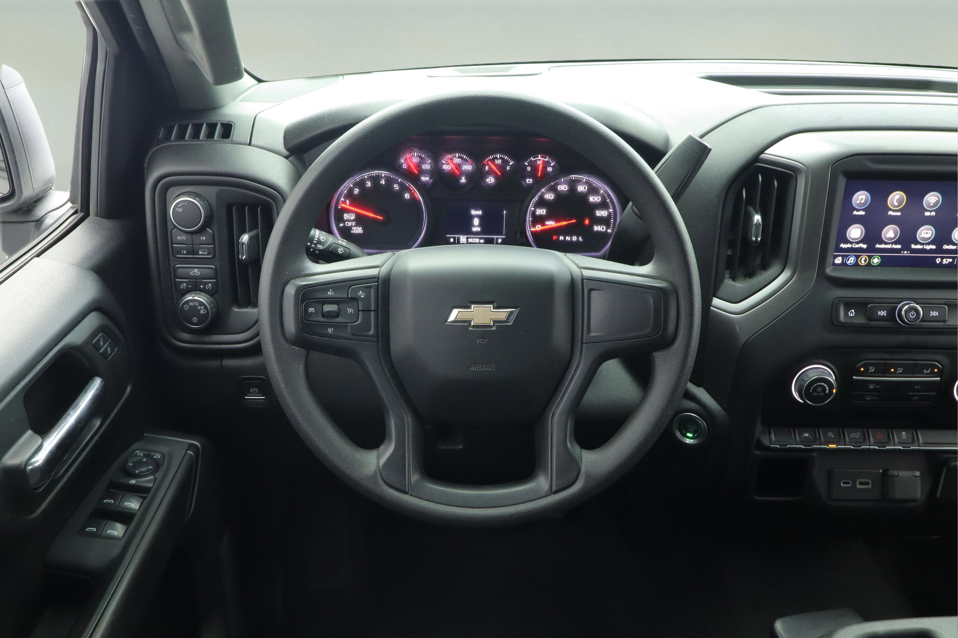 2022 Chevrolet Silverado 1500 4WD Crew Cab Short Bed Custom