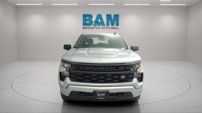 2022 Chevrolet Silverado 1500 4WD Crew Cab Short Bed Custom