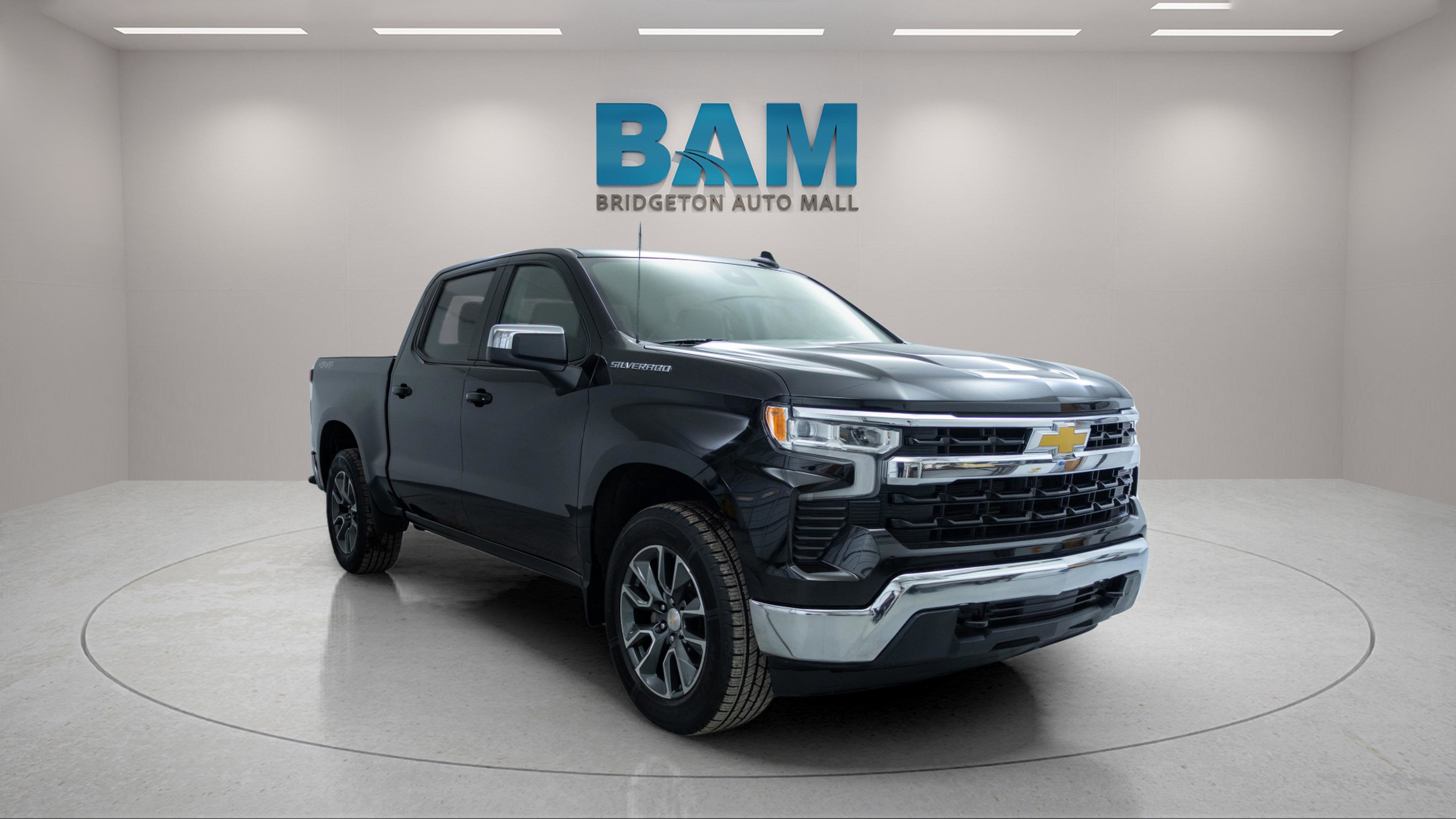 2022 Chevrolet Silverado 1500 4WD Crew Cab Short Bed LT with 2FL