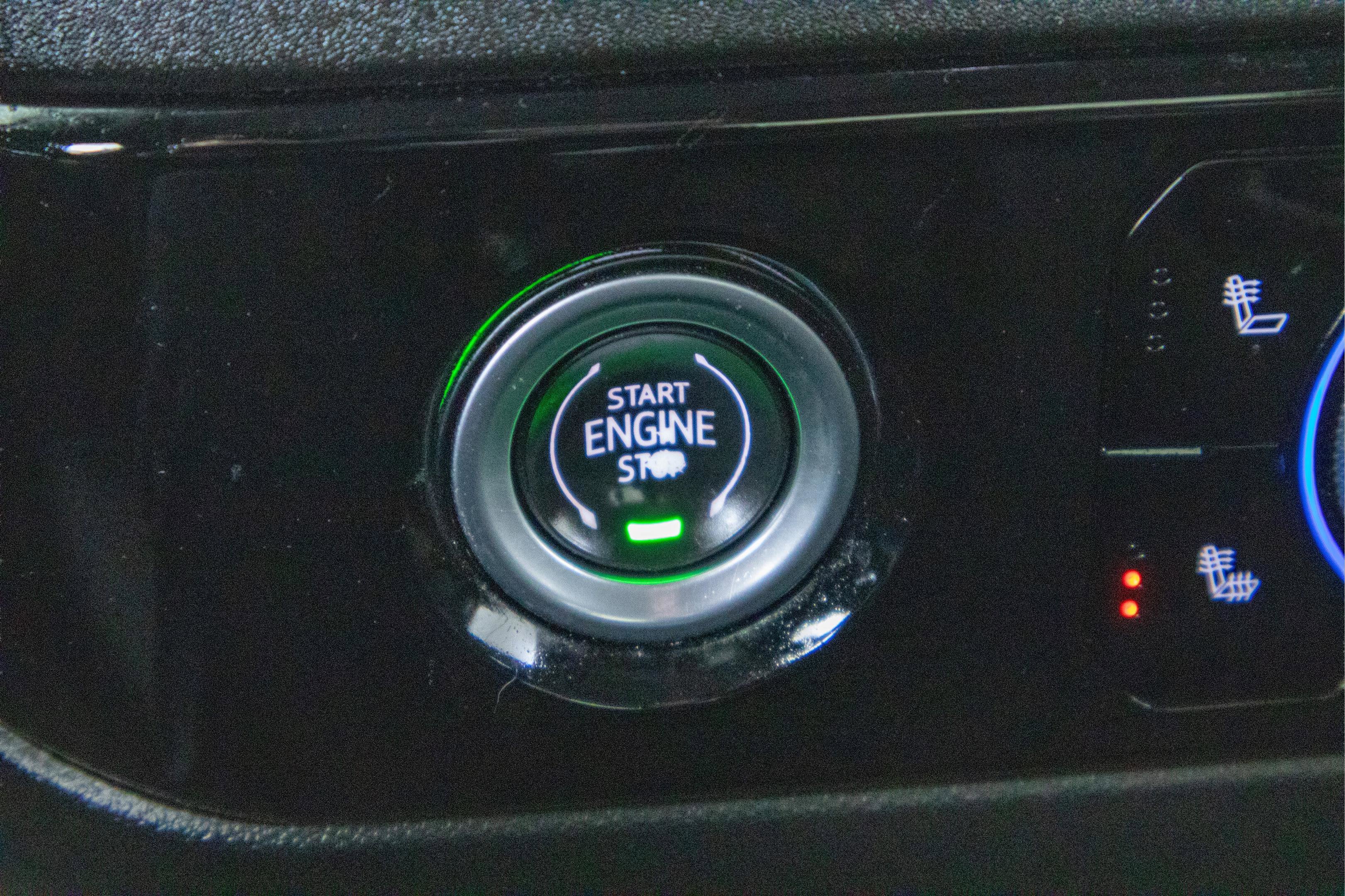 2022 Chevrolet Silverado 1500 4WD Crew Cab Short Bed LT with 2FL