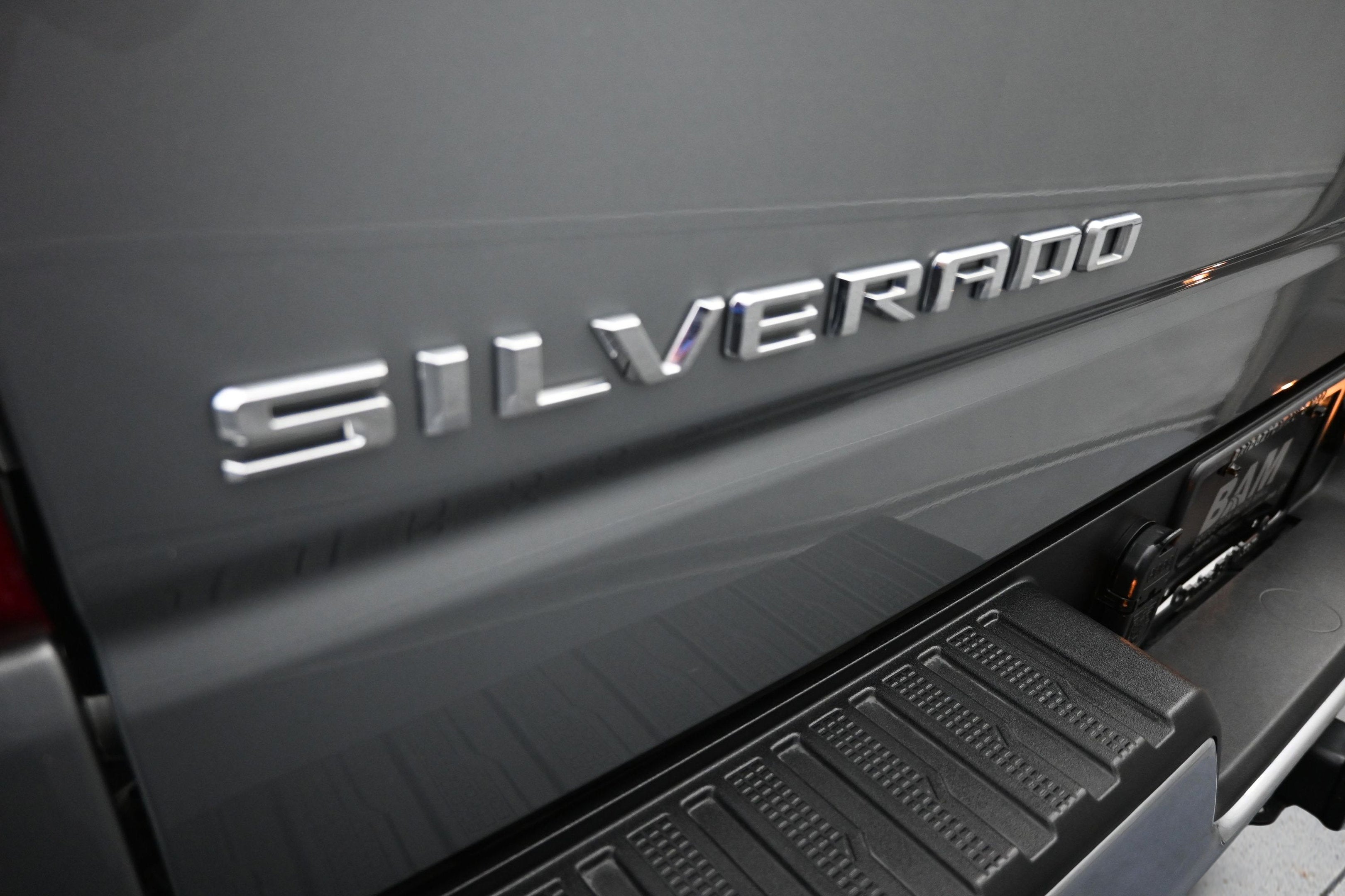 2026 Chevrolet Silverado 1500 4WD Crew Cab Standard Bed LT