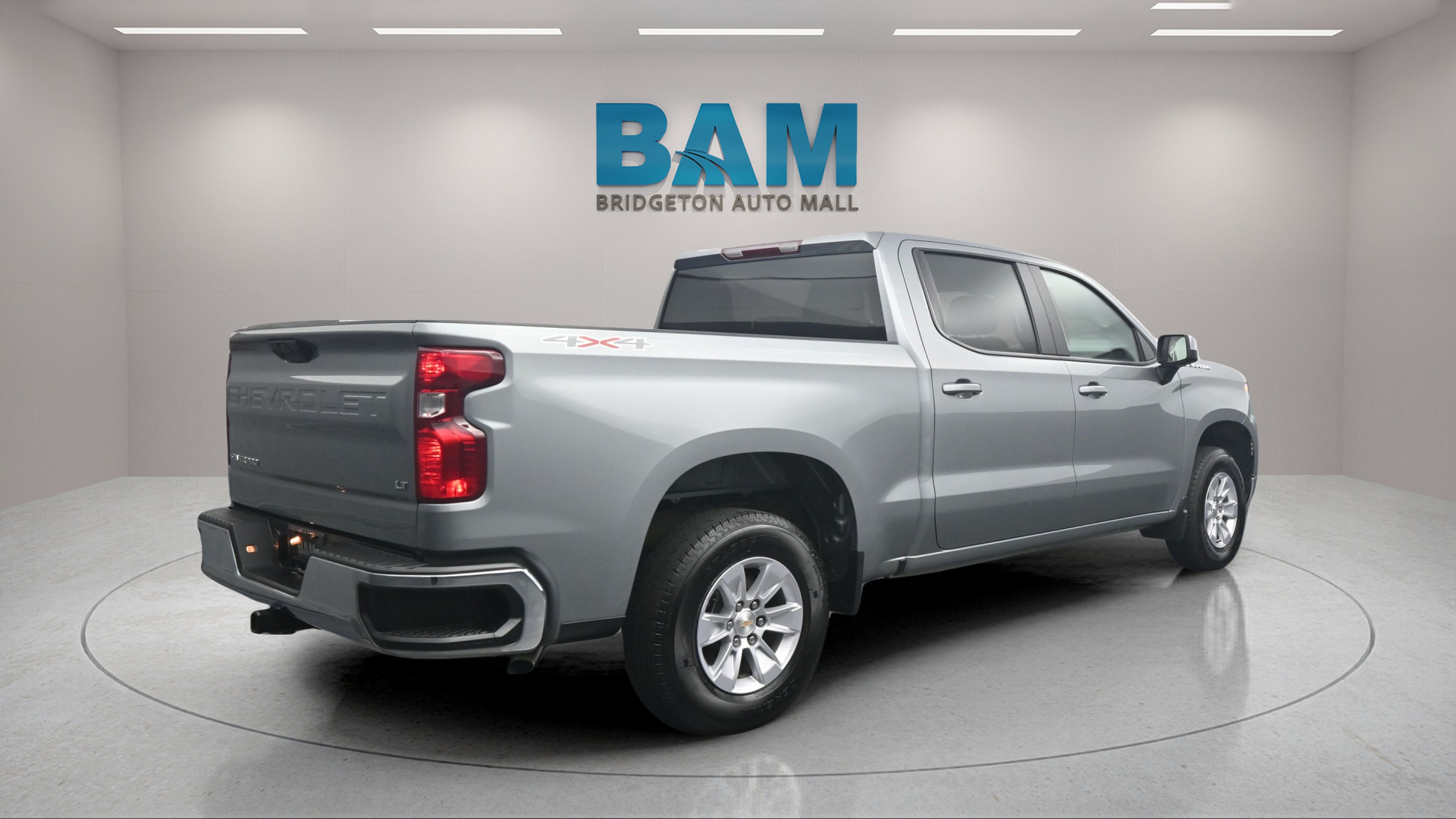 2026 Chevrolet Silverado 1500 4WD Crew Cab Standard Bed LT