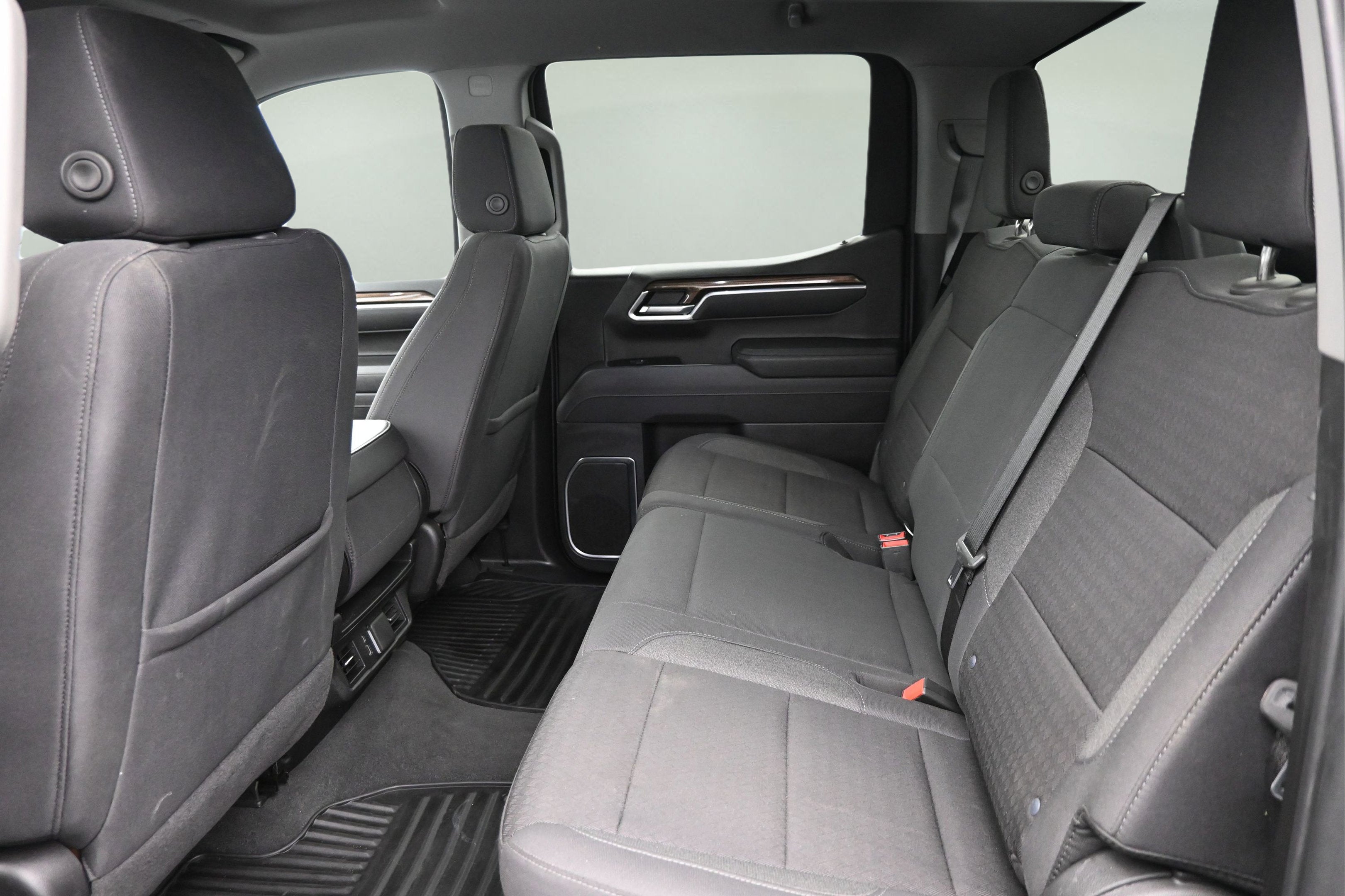 2026 Chevrolet Silverado 1500 4WD Crew Cab Standard Bed LT