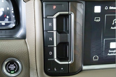 2022 GMC Yukon 4WD Denali