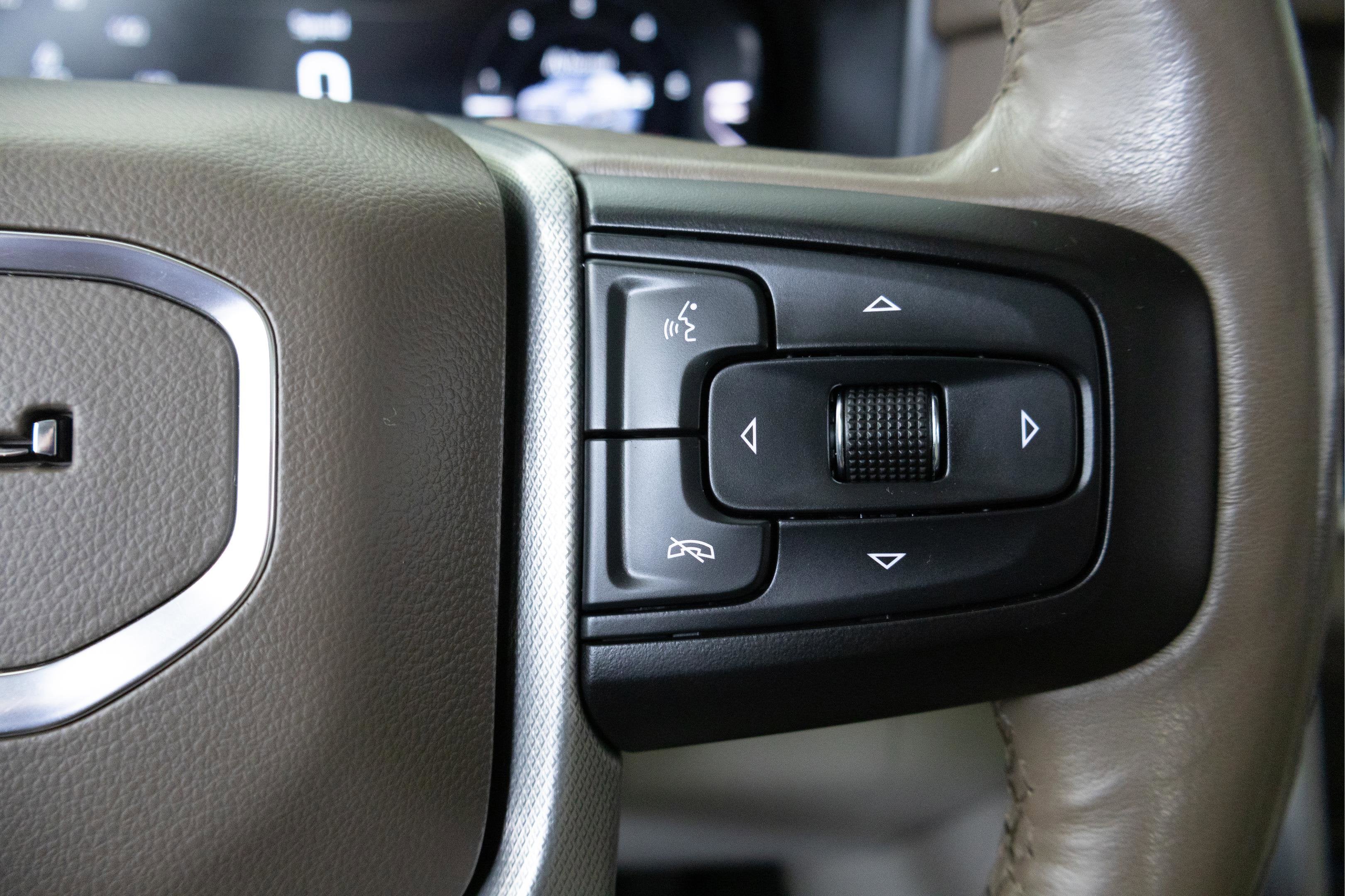 2022 GMC Yukon 4WD Denali