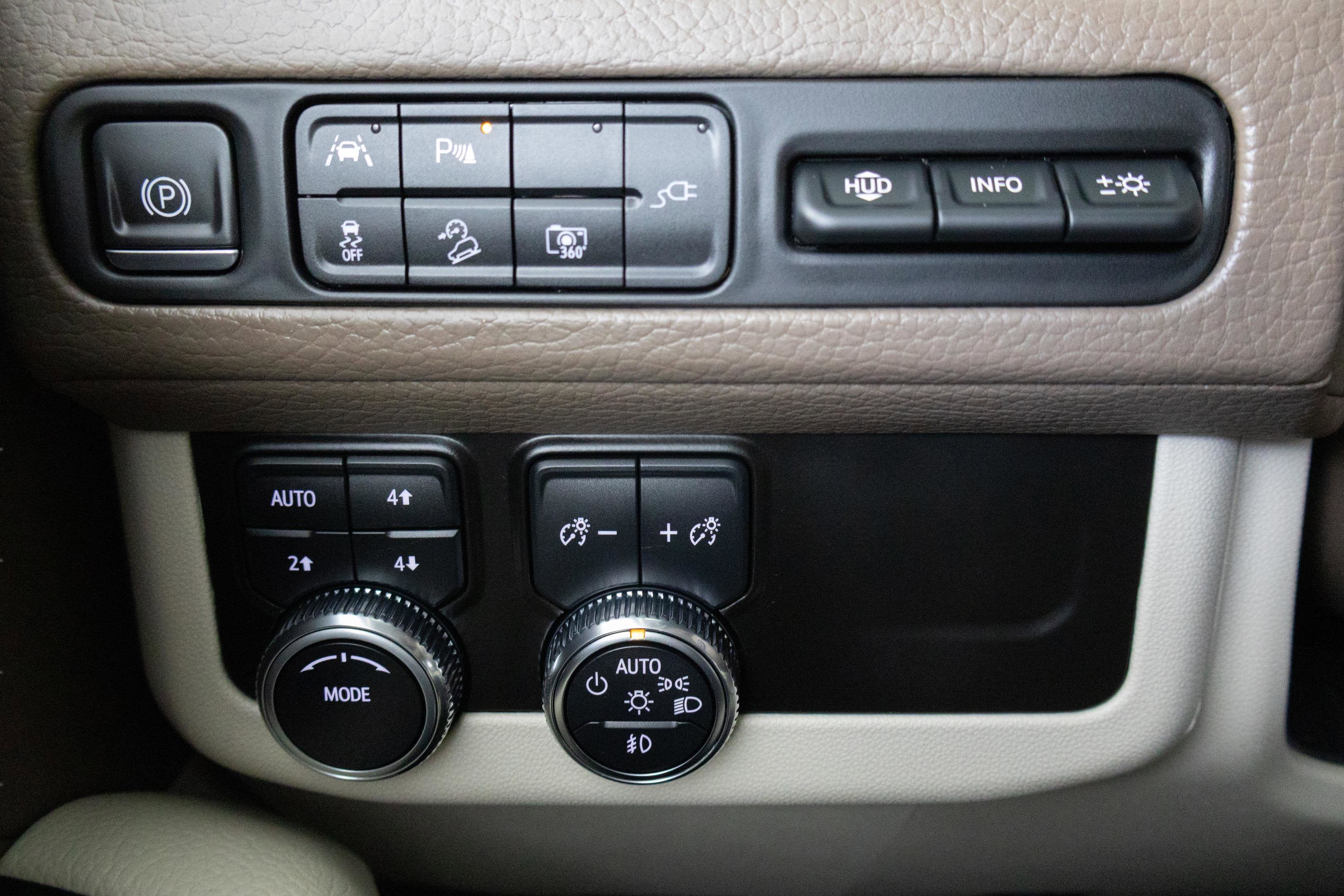 2022 GMC Yukon 4WD Denali